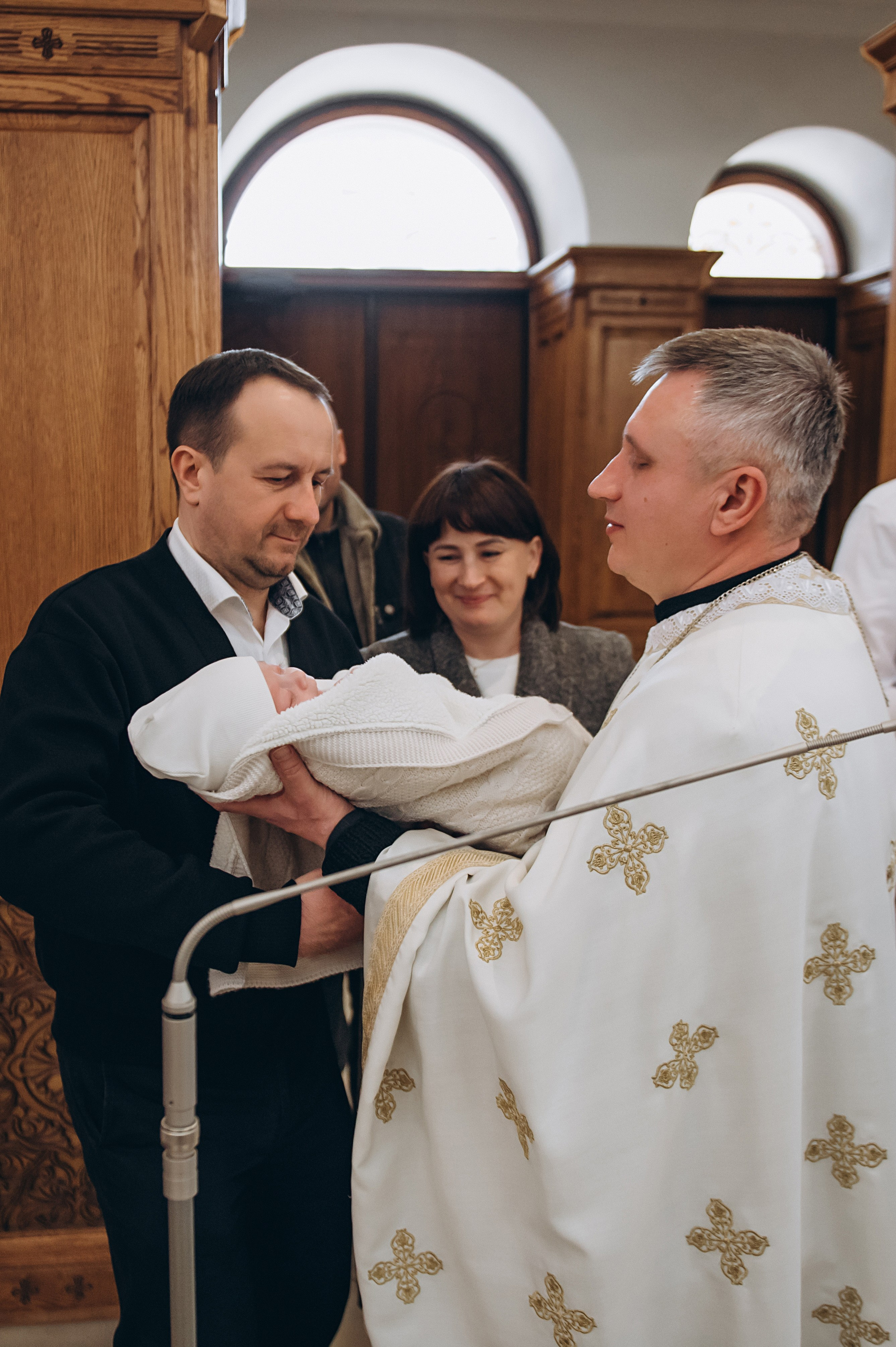 Фотосесія Хрещення Тернопіль, зйомка Хрестин Тернопіль, Храм Різдва Пресвятої Богородиці УГКЦ Тернопіль. Сімейний, дитячий та індивідуальний фотограф в м. Тернопіль, м. Львів