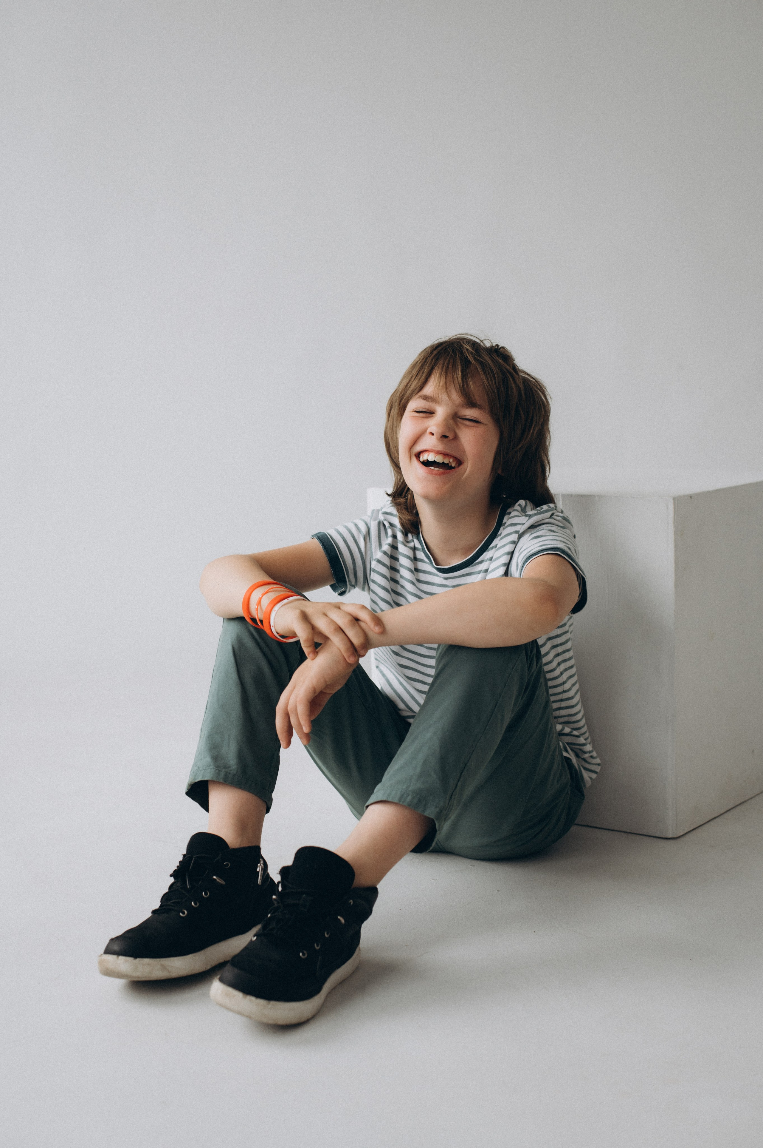 Шкільна фотосесія на віньєтки Тернопіль, фотосесія випускників Тернопіль, зйомка на віньєтки, шкільні фотоальбоми Тернопіль. Сімейний, дитячий та індивідуальний фотограф в м. Тернопіль, м. Львів