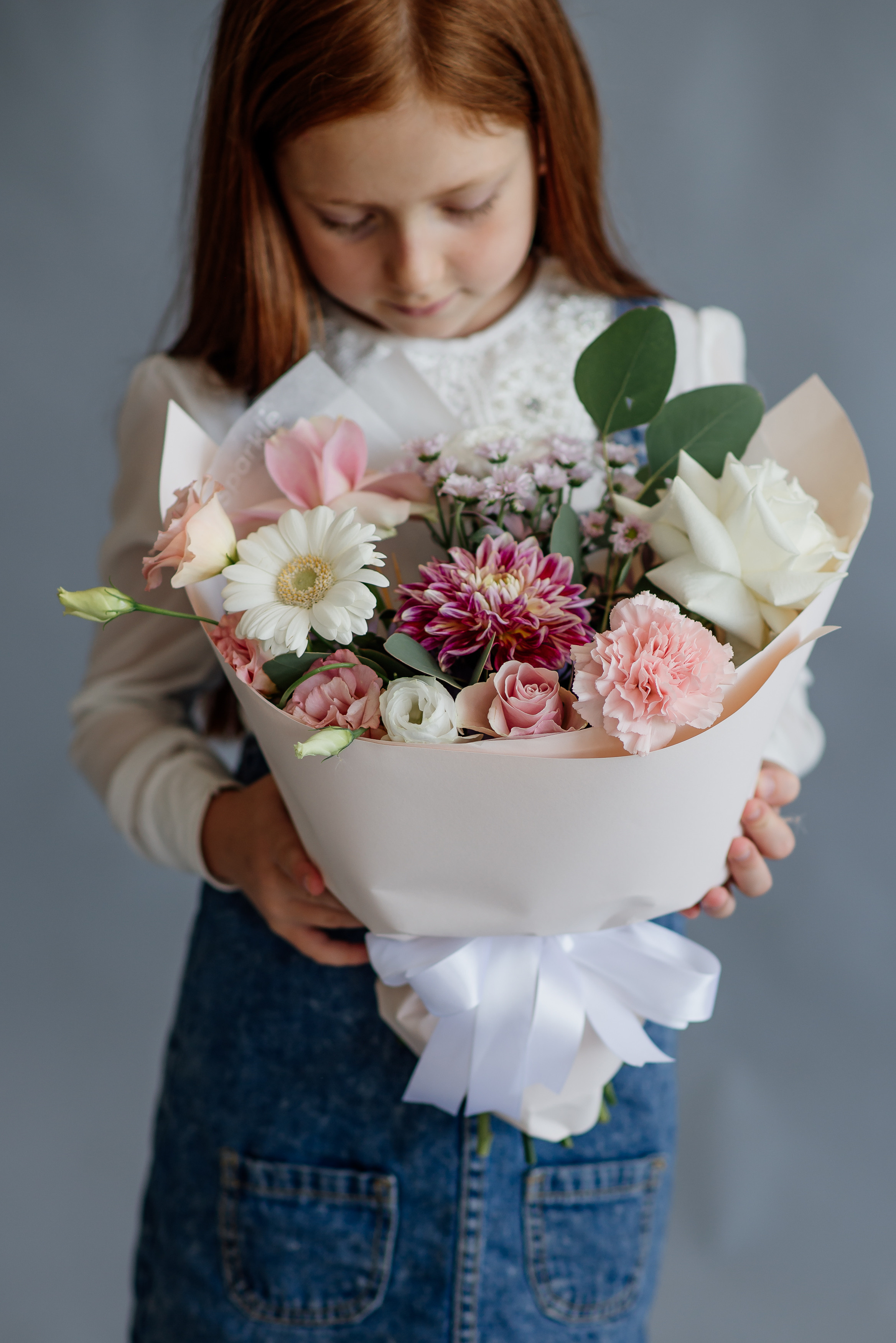 Студійна фотосесія з квітами для квіткової крамниці Sparkle. Тернопіль. Сімейний, дитячий та індивідуальний фотограф в м. Тернопіль, м. Львів