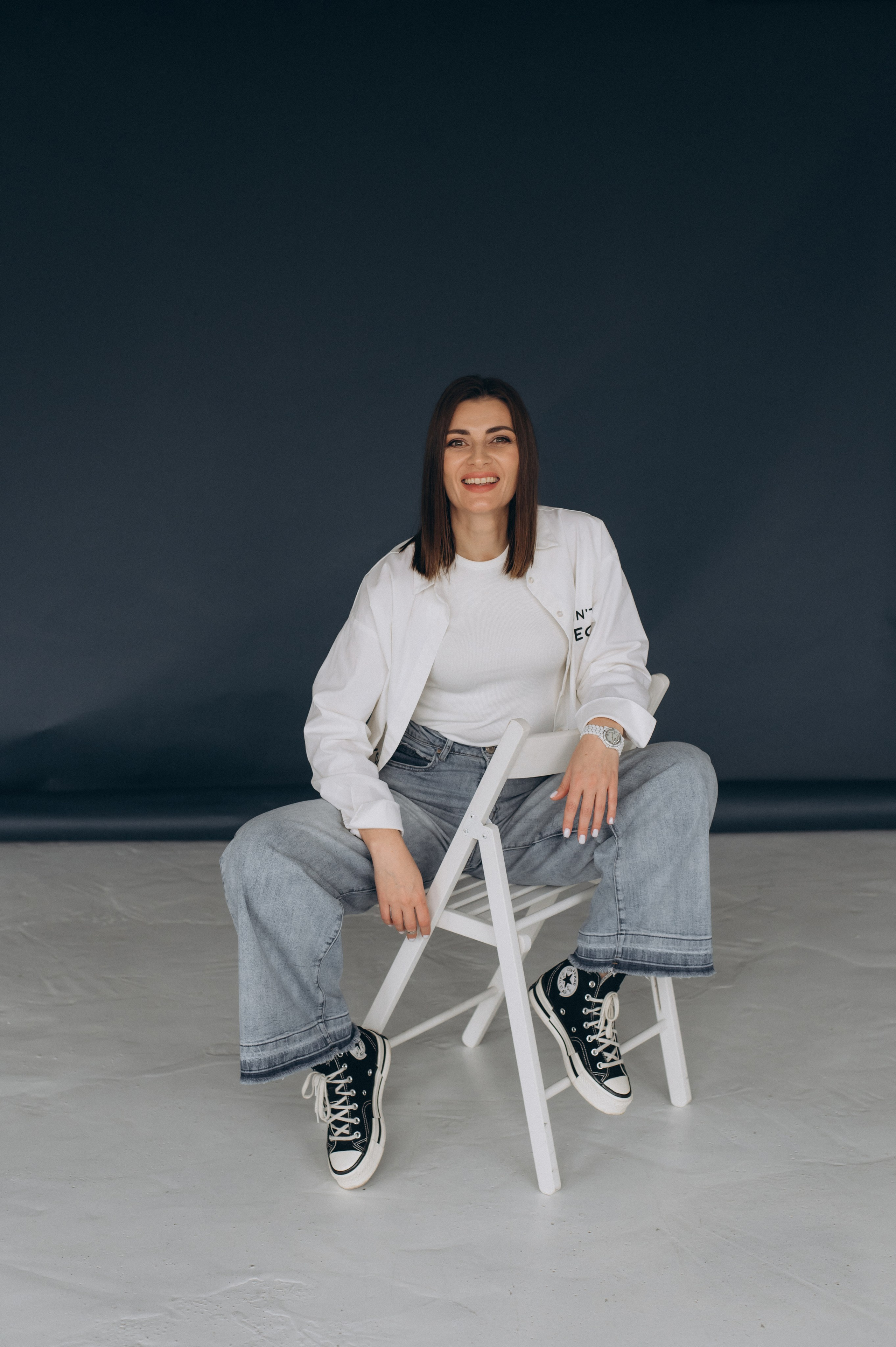 Сімейна фотосесія мами і донечок, сімейний фотограф Тернопіль, портретний фотограф Тернопіль, портретна фотосесія Львів. Сімейний, дитячий та індивідуальний фотограф в м. Тернопіль, м. Львів