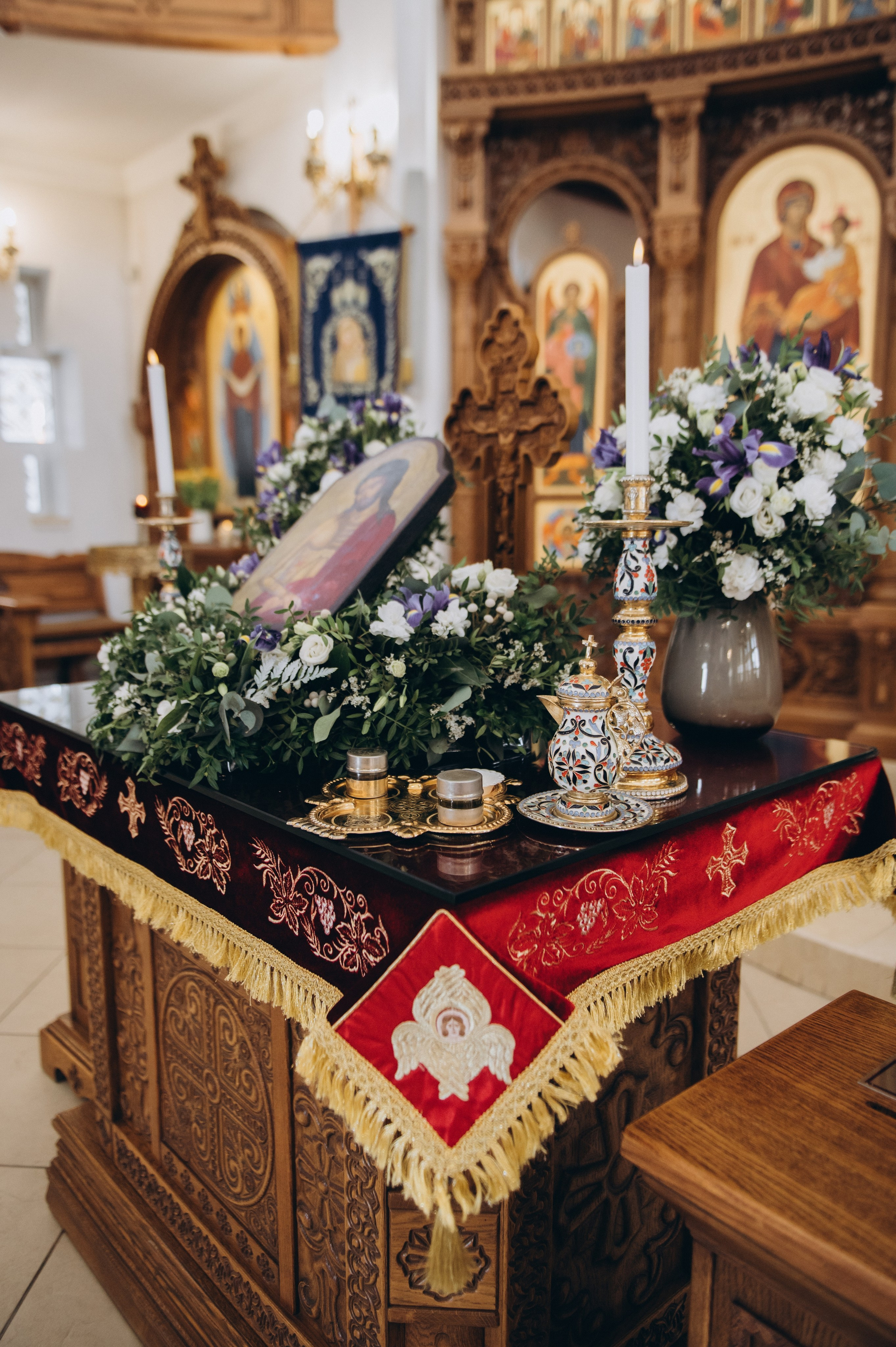 Фотосесія Хрещення Тернопіль, зйомка Хрестин Тернопіль, Храм Різдва Пресвятої Богородиці УГКЦ Тернопіль. Сімейний, дитячий та індивідуальний фотограф в м. Тернопіль, м. Львів