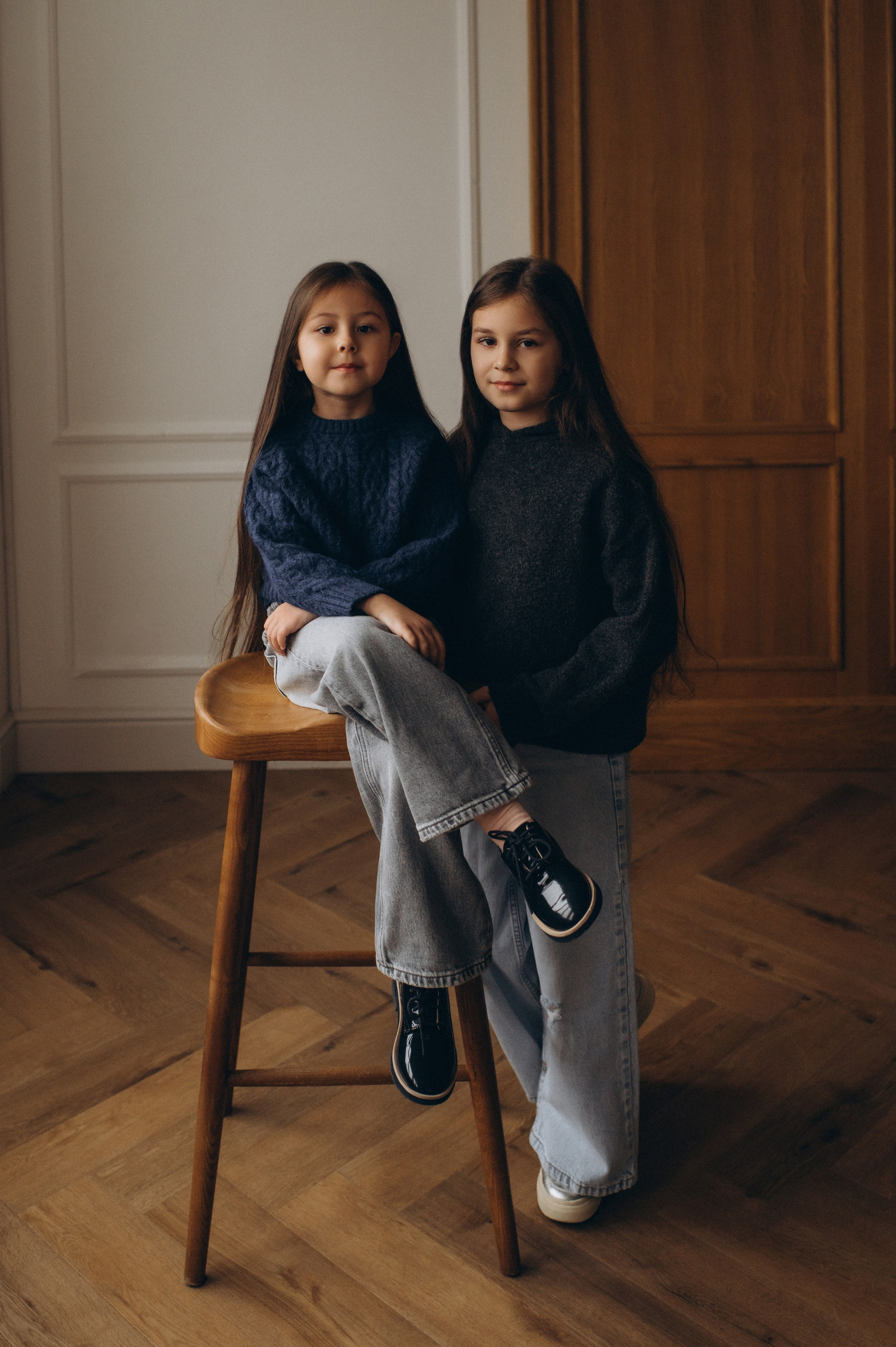 Фотосесія сестричок Тернопіль, зйомка сестрички, сімейний фотограф Тернопіль, портретний фотограф Тернопіль, фотосесія дітей. Сімейний, дитячий та індивідуальний фотограф в м. Тернопіль, м. Львів
