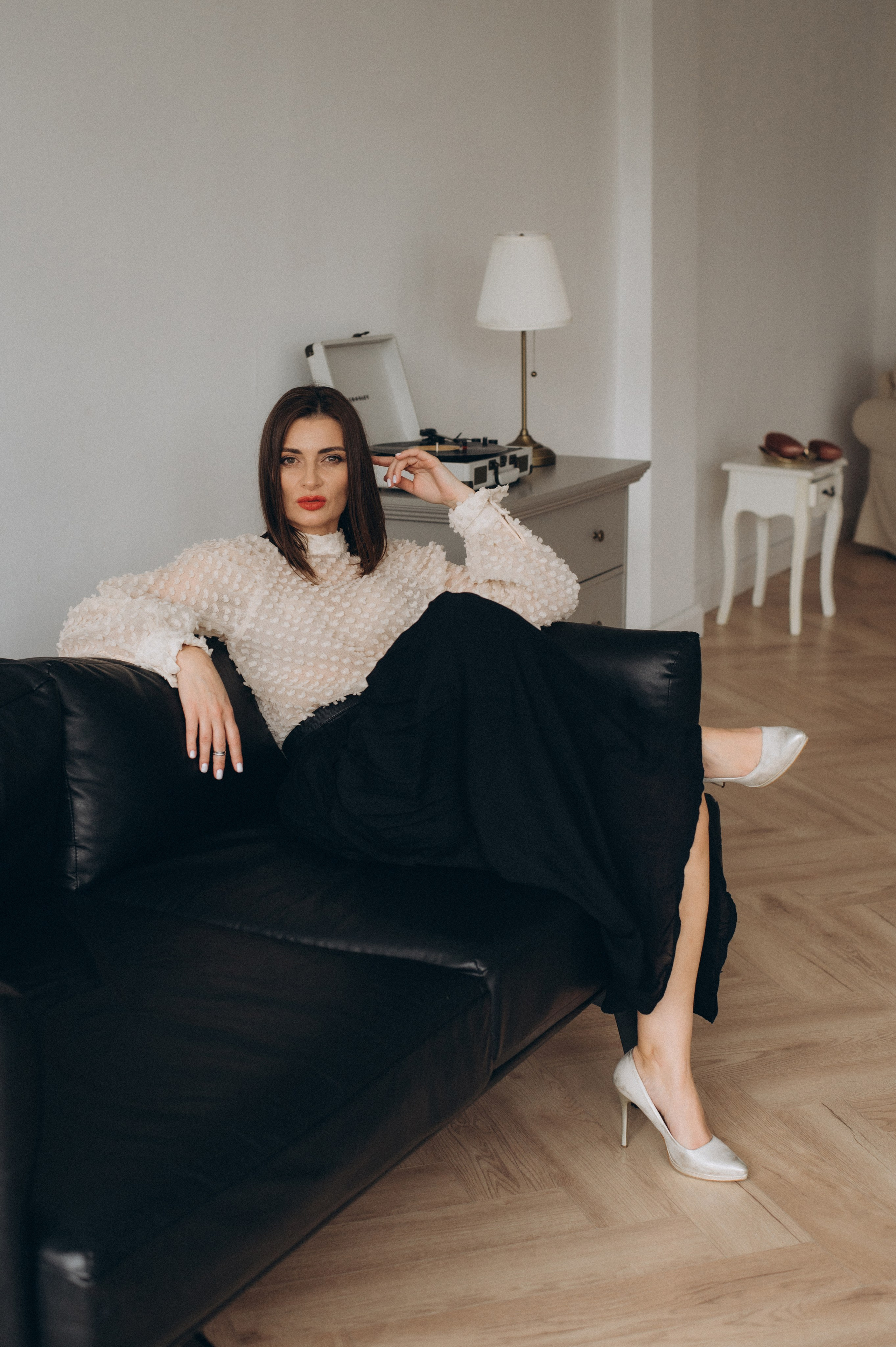 Сімейна фотосесія мами і донечок, сімейний фотограф Тернопіль, портретний фотограф Тернопіль, портретна фотосесія Львів. Сімейний, дитячий та індивідуальний фотограф в м. Тернопіль, м. Львів