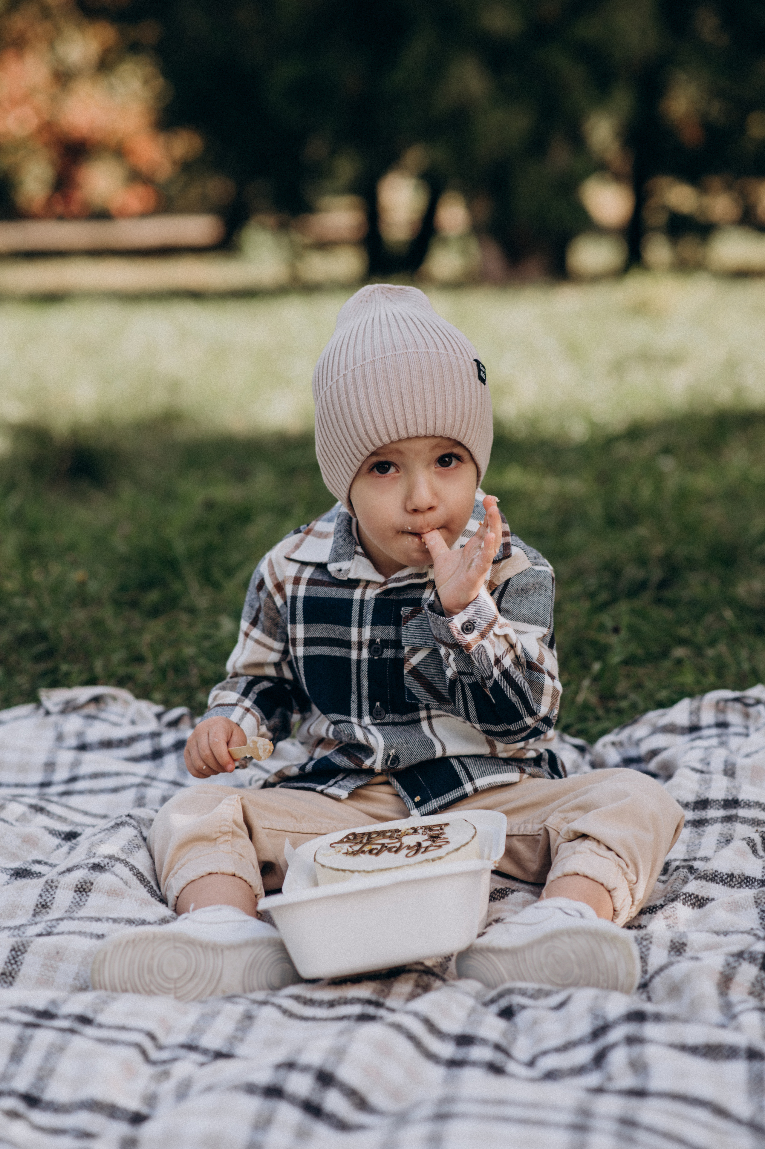 Сімейна дитяча фотосесія дня народження, cake smash. Сімейний, дитячий та індивідуальний фотограф в м. Тернопіль, м. Львів