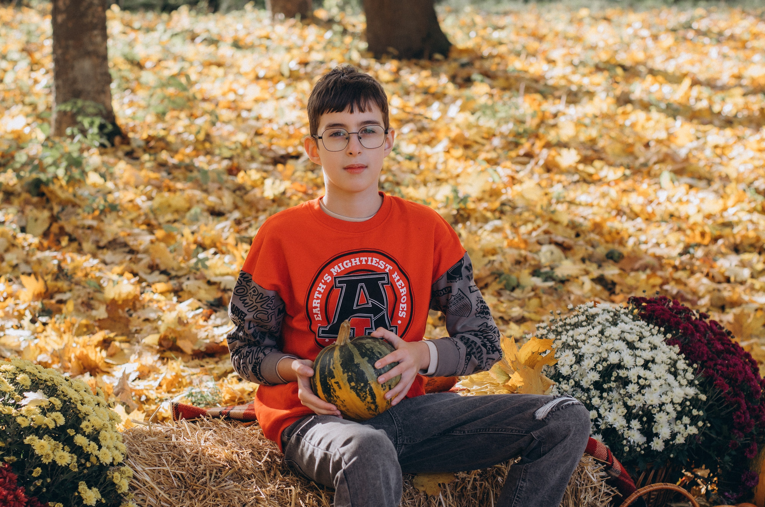 Осіння фотосесія 4 класу на віньєтки, випускні фотоальбоми Тернопіль, фотосесія випускників Тернопіль, шкільний випускний альбом Тернопіль. Сімейний, дитячий та індивідуальний фотограф в м. Тернопіль, м. Львів