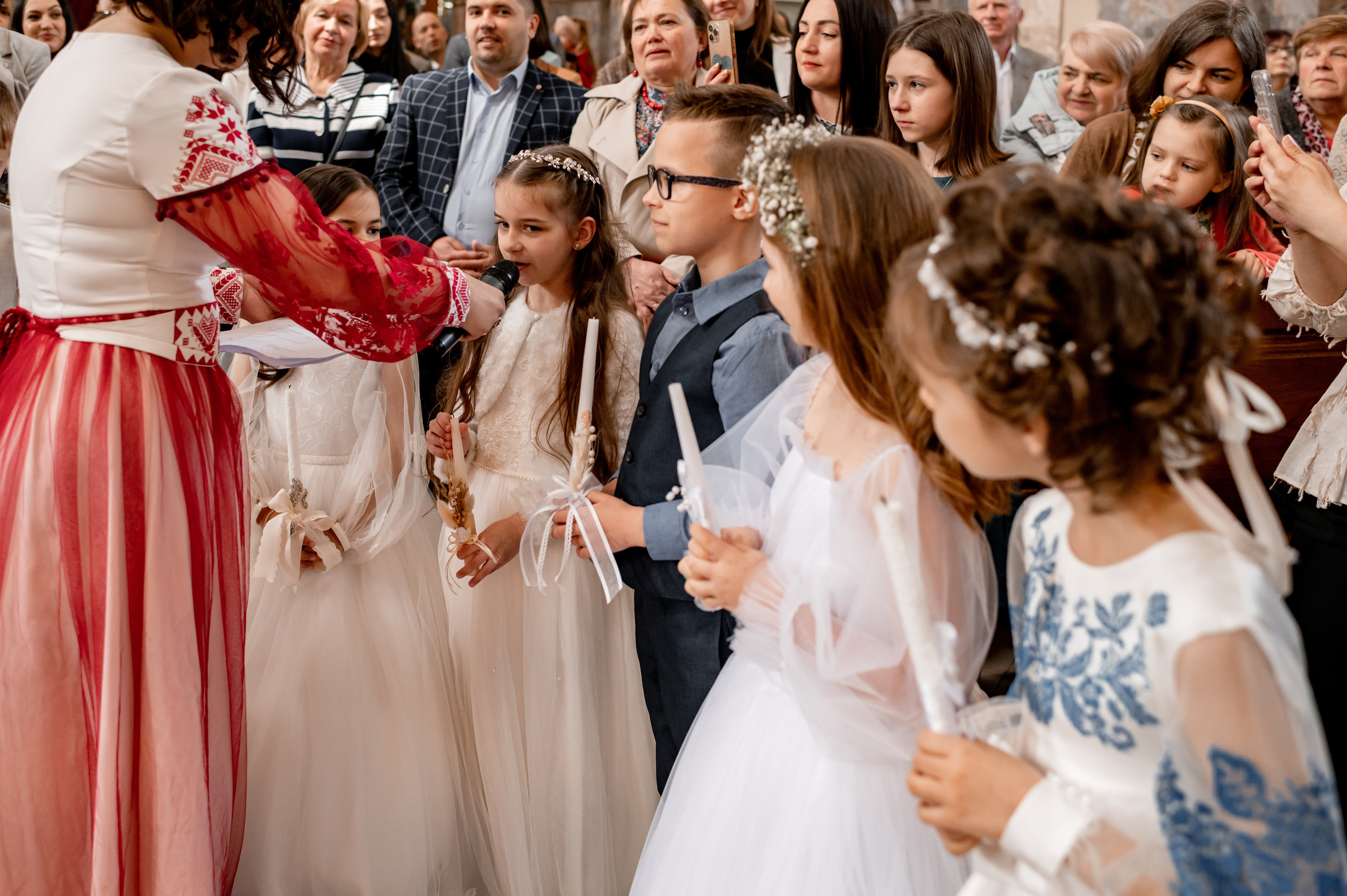 Фотосесія Першого Причастя Тернопіль, зйомка Причастя Тернопіль, Таїнство Першого Причастя Тернопіль, Катедра Причастя Тернопіль. Сімейний, дитячий та індивідуальний фотограф в м. Тернопіль, м. Львів