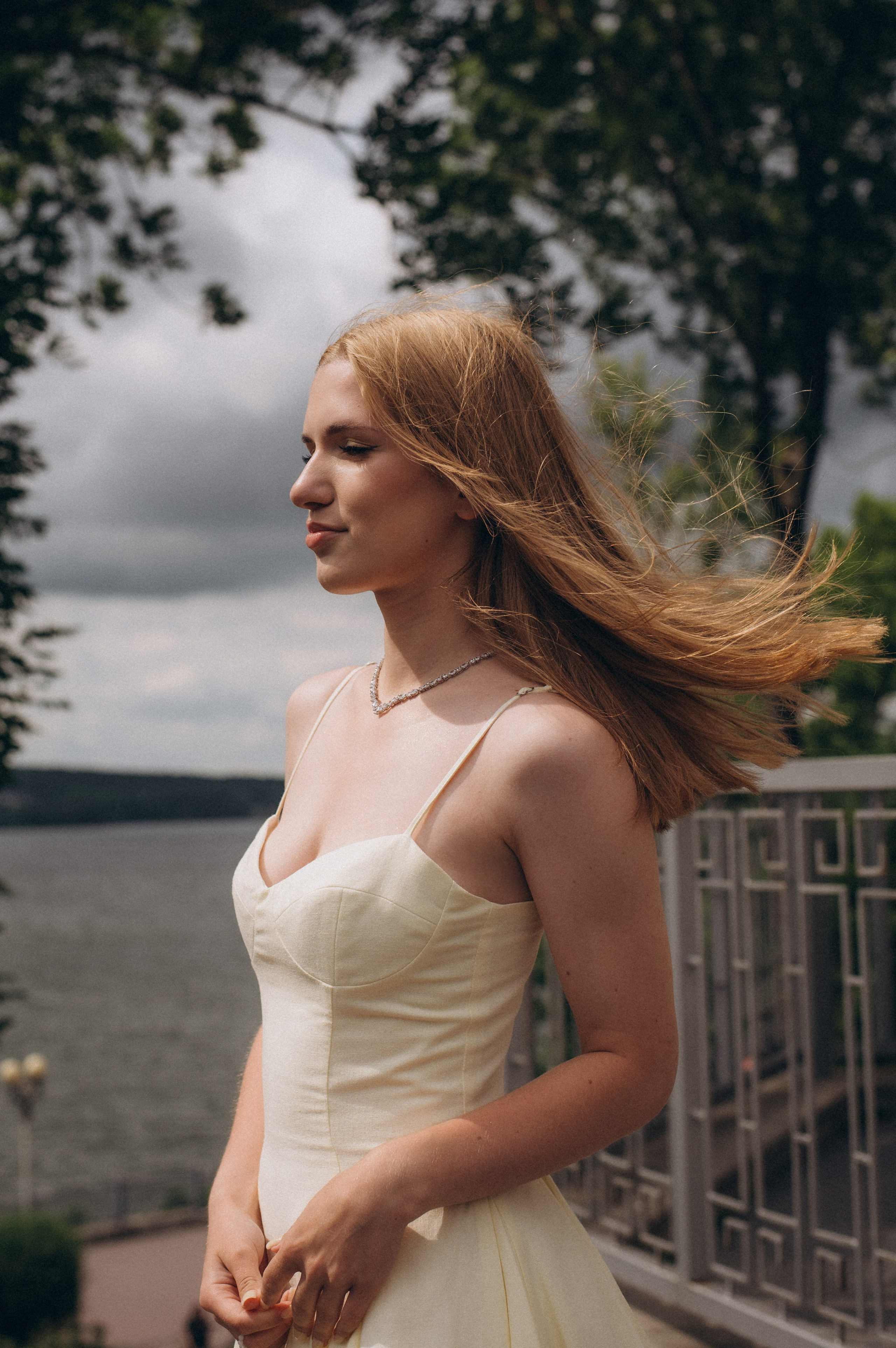 Випускники 2025, фотосесія випускного Тернопіль, фотосесія випускників Тернопіль, зйомка випускного, фотосесія випускного. Сімейний, дитячий та індивідуальний фотограф в м. Тернопіль, м. Львів