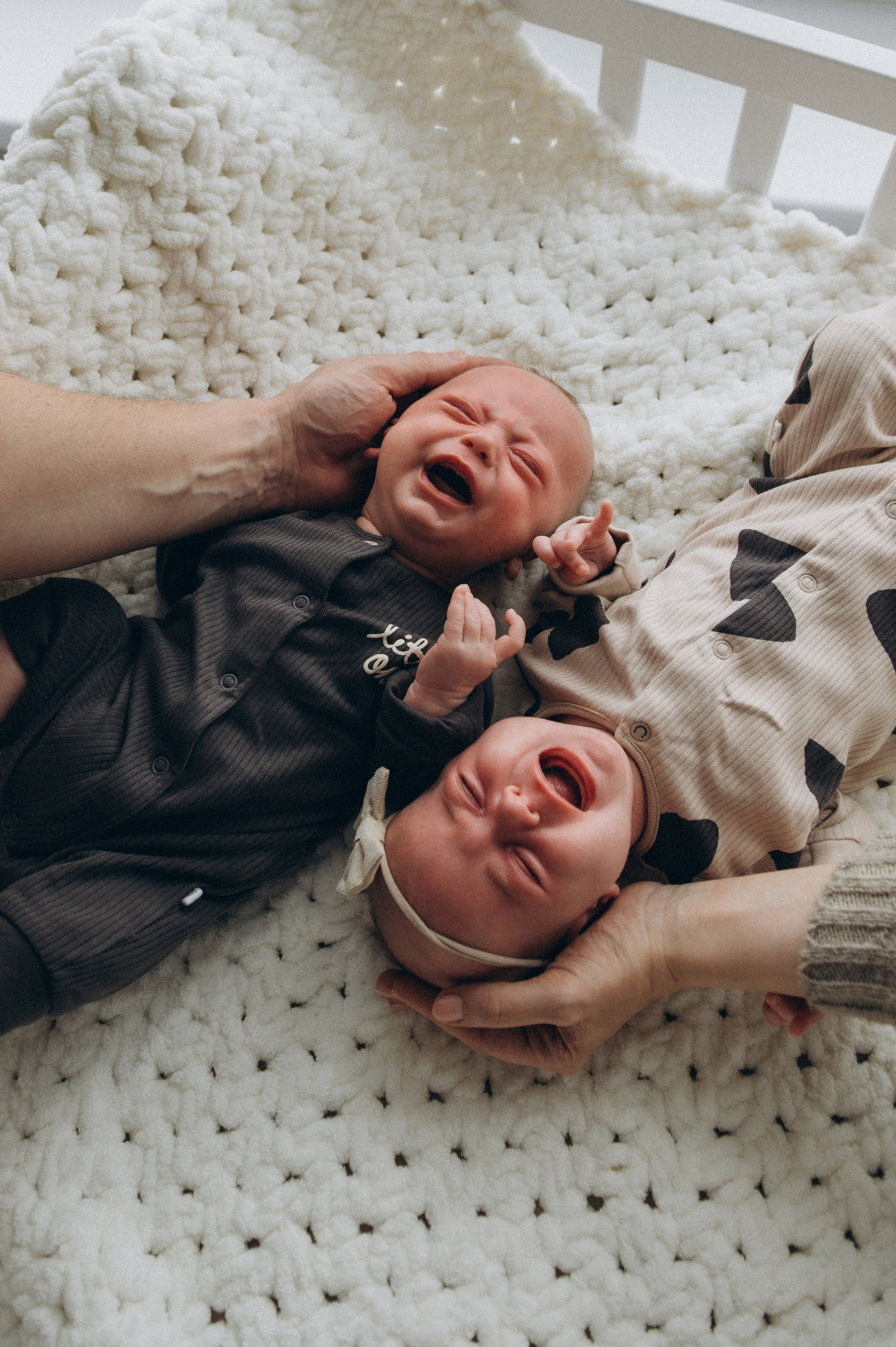 Сімейна фотосесія вдома Тернопіль, сімейний фотограф Львів Тернопіль, сімейна фотосесія Тернопіль, фотосесія двійні, зйомка близнюків. Сімейний, дитячий та індивідуальний фотограф в м. Тернопіль, м. Львів