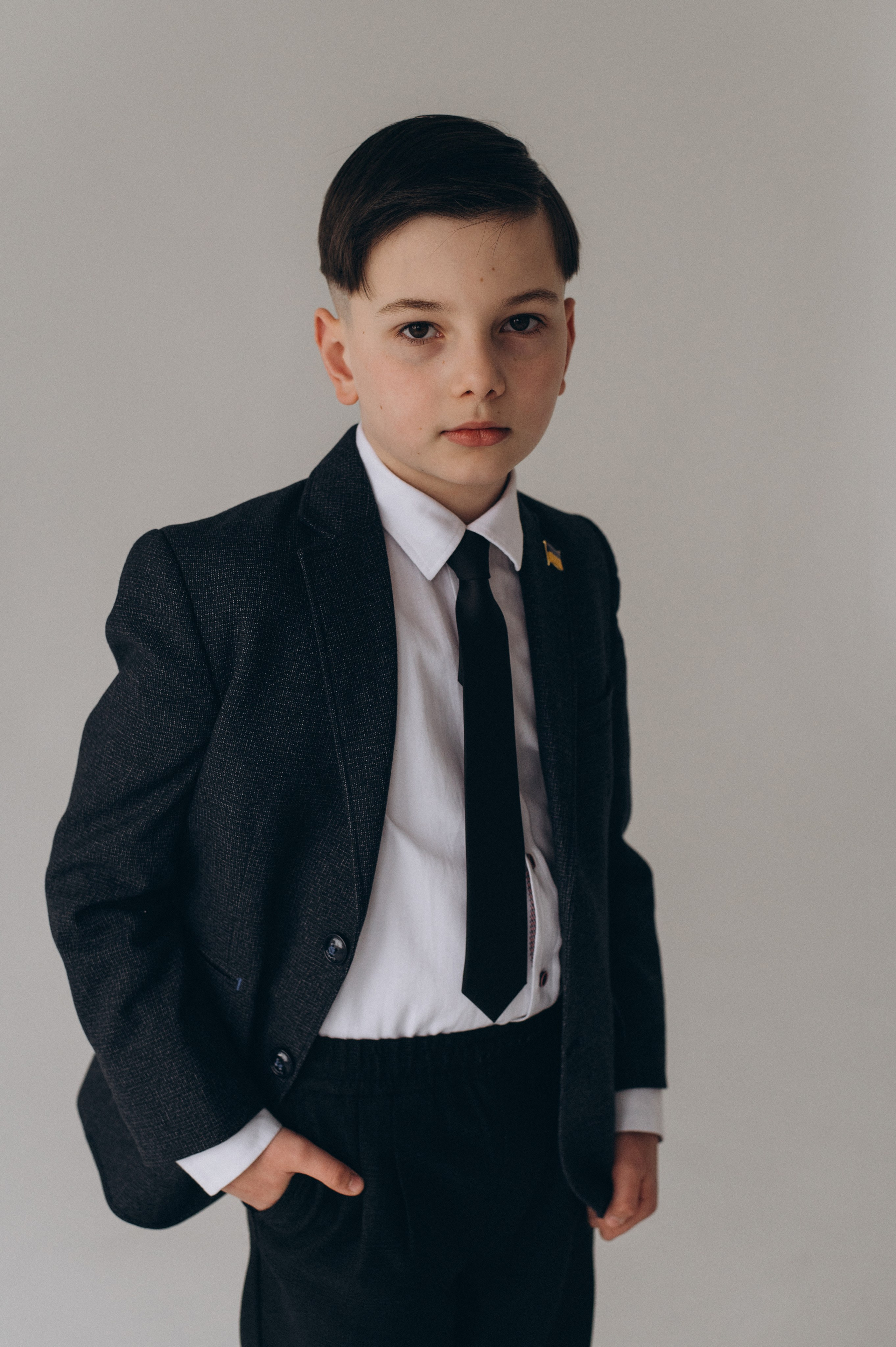 Шкільна фотосесія на віньєтки Тернопіль, шкільні альбоми, фотосесія випускників Тернопіль, випускний альбом, фотограф випускний Тернопіль. Сімейний, дитячий та індивідуальний фотограф в м. Тернопіль, м. Львів