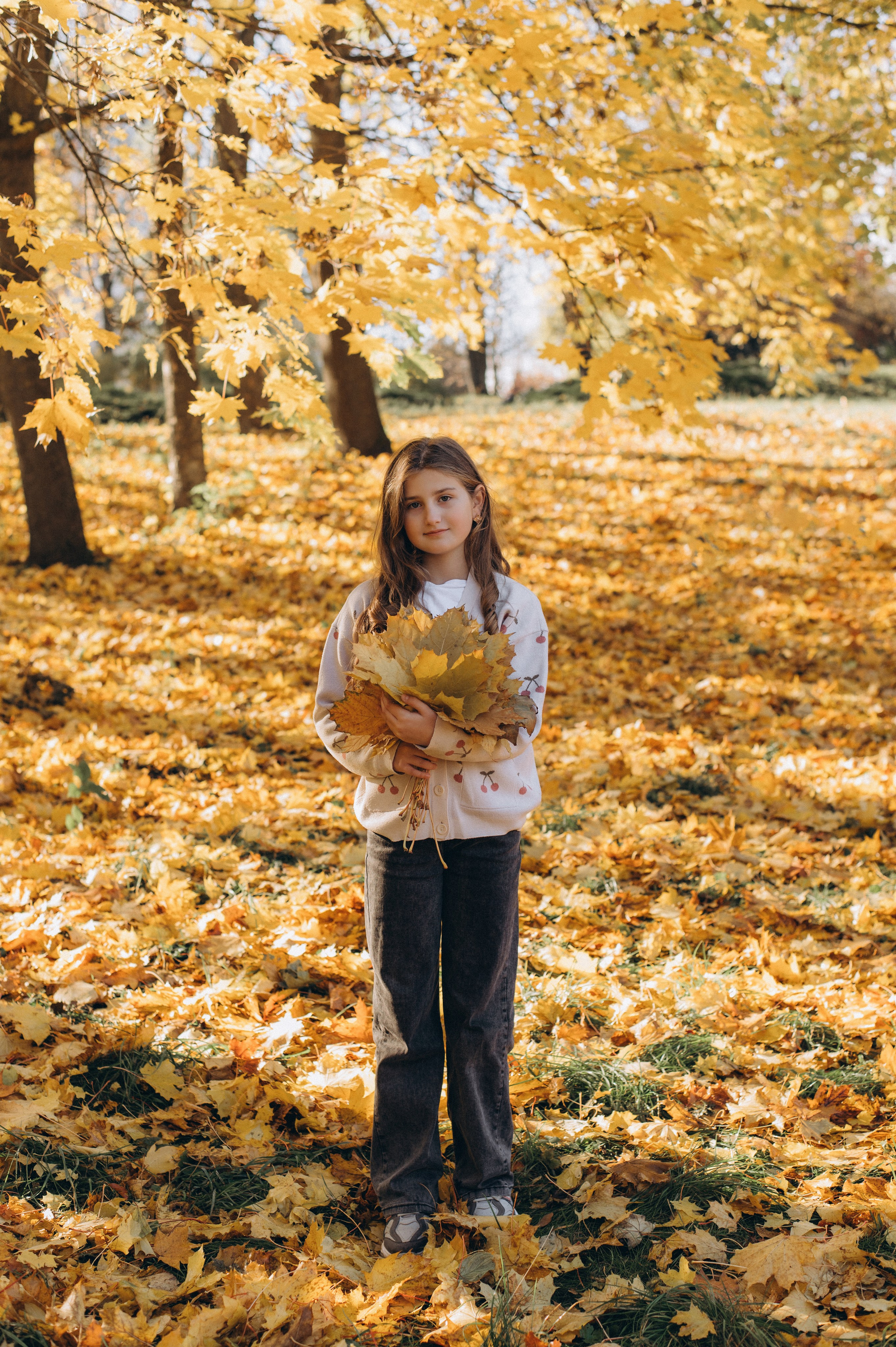 Осіння фотосесія 4 класу на віньєтки, випускні фотоальбоми Тернопіль, фотосесія випускників Тернопіль, шкільний випускний альбом Тернопіль. Сімейний, дитячий та індивідуальний фотограф в м. Тернопіль, м. Львів
