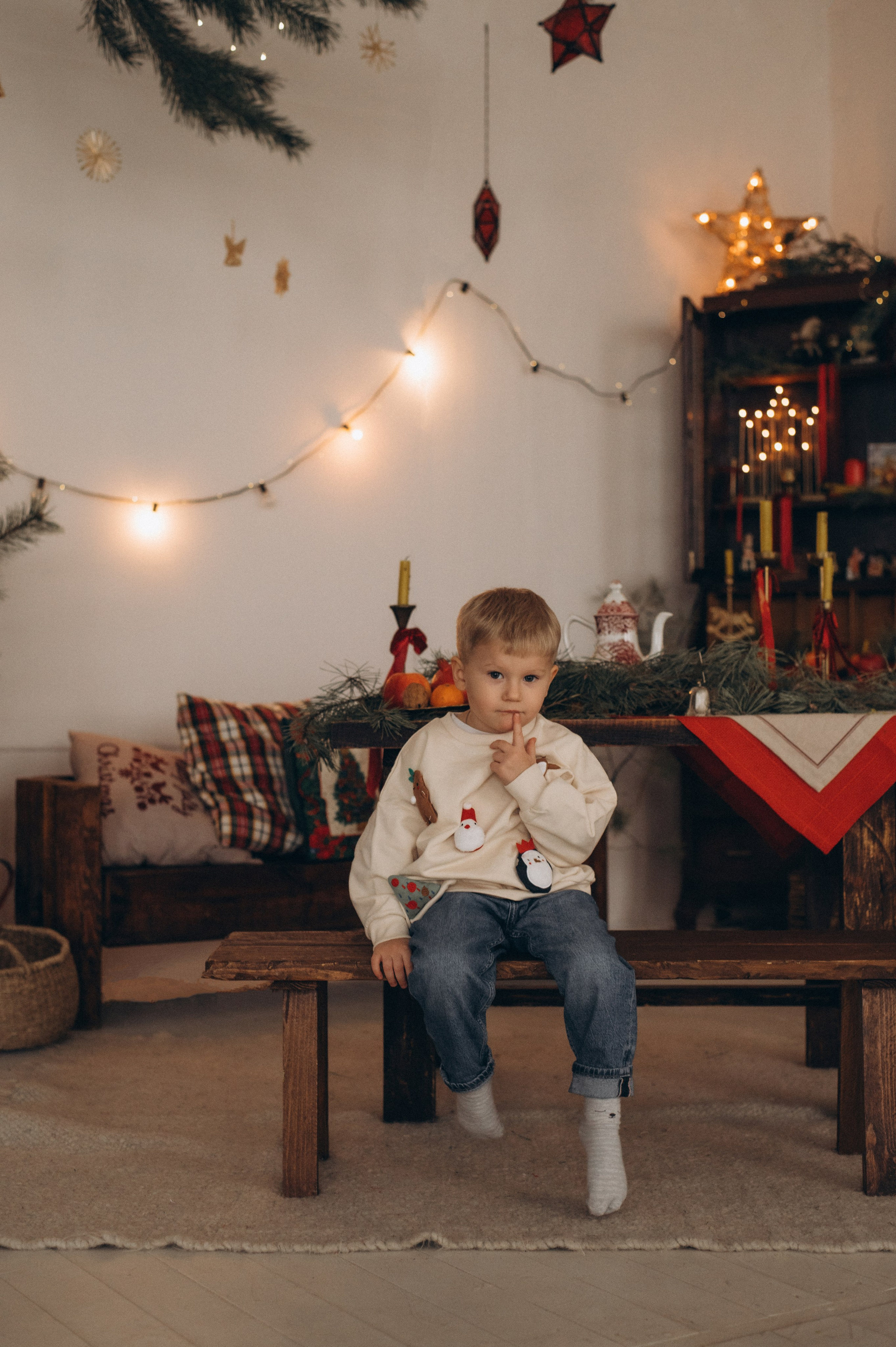 Новорічна сімейна фотосесія у студії Тернопіль, фотосесія мами та дитини, сімейний фотограф Тернопіль, новорічна зйомка. Сімейний, дитячий та індивідуальний фотограф в м. Тернопіль, м. Львів