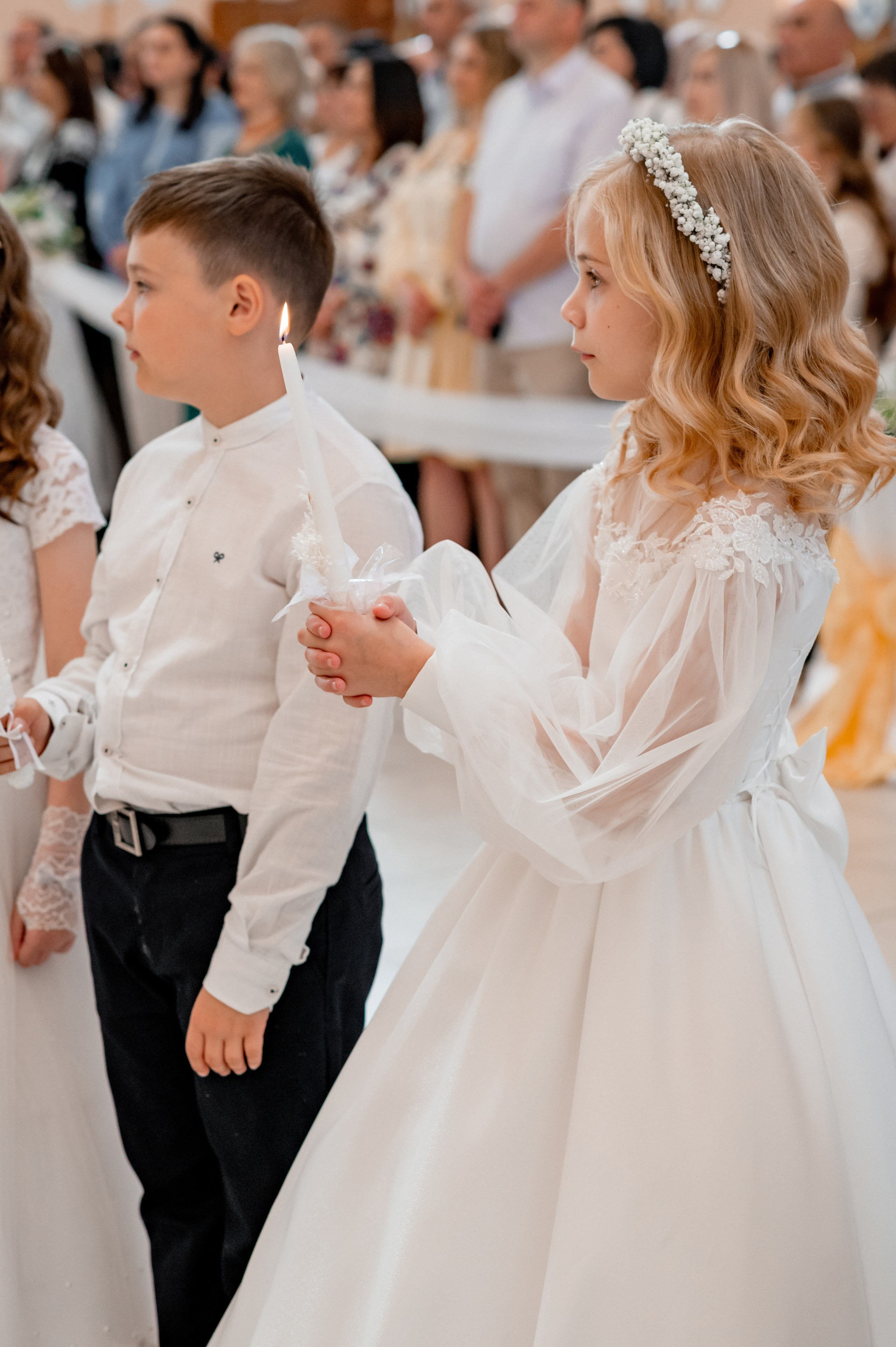 Фотосесія Першого Причастя Тернопіль, зйомка Причастя Тернопіль, Таїнство Першого Причастя Тернопіль, Катедра Причастя Тернопіль. Сімейний, дитячий та індивідуальний фотограф в м. Тернопіль, м. Львів