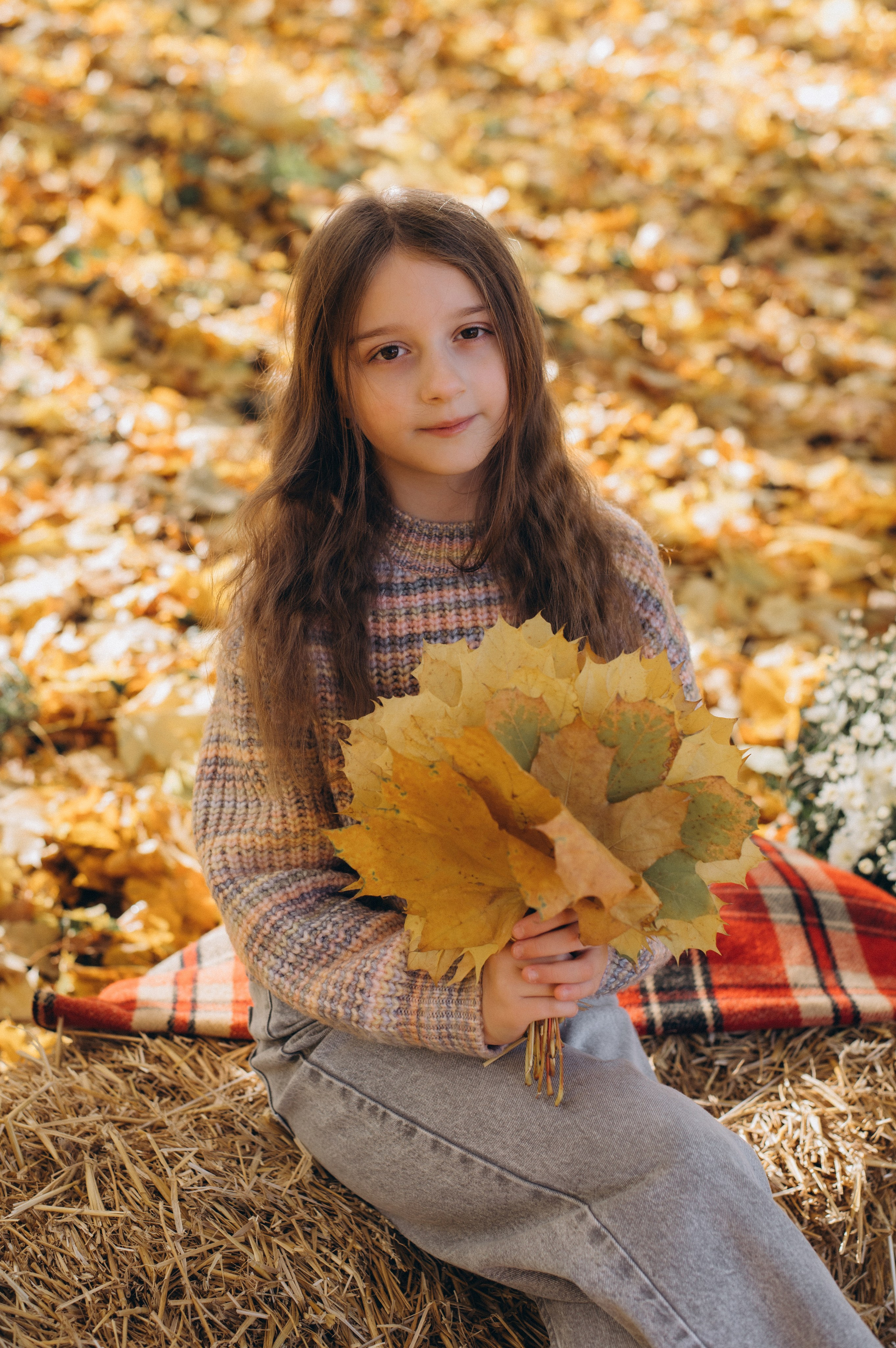 Осіння фотосесія 4 класу на віньєтки, випускні фотоальбоми Тернопіль, фотосесія випускників Тернопіль, шкільний випускний альбом Тернопіль. Сімейний, дитячий та індивідуальний фотограф в м. Тернопіль, м. Львів
