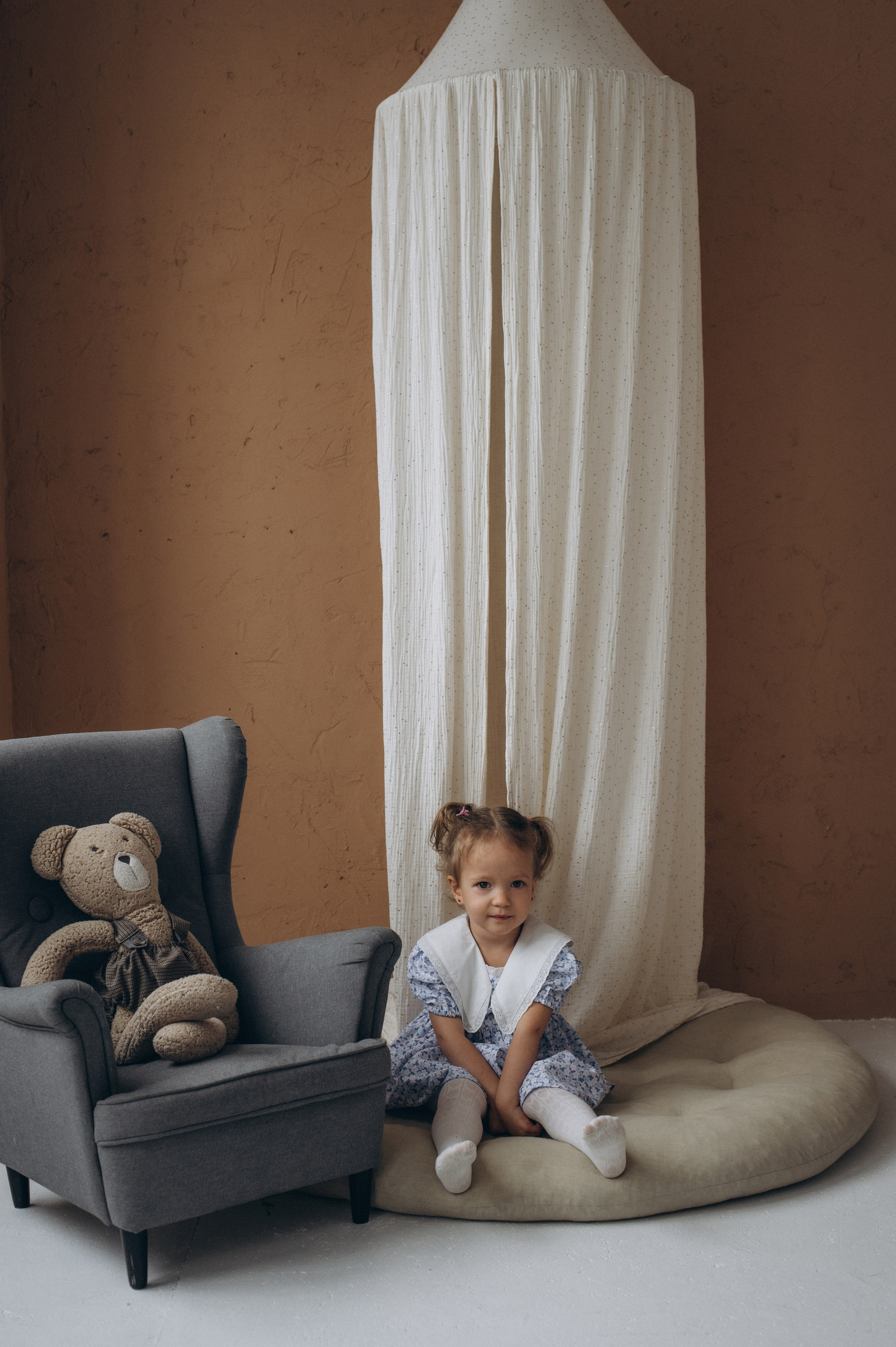 Сімейна фотосесія Тернопіль, сімейний фотограф Тернопіль, фотосесія у студії Тернопіль, дитячий фотограф, портретний фотограф Тернопіль. Сімейний, дитячий та індивідуальний фотограф в м. Тернопіль, м. Львів