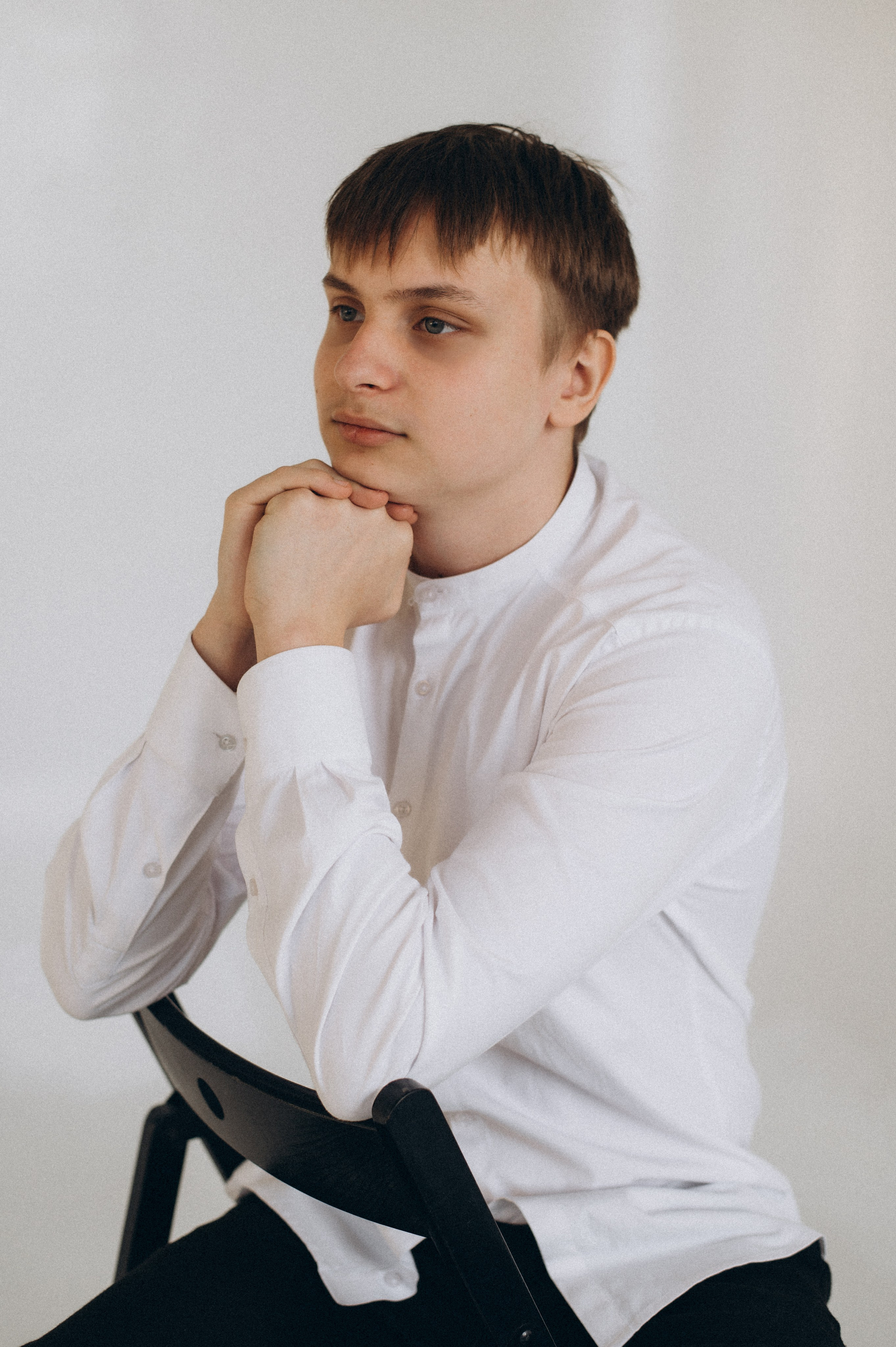 Фотосесія випускників, фотосесія на віньєтки Тернопіль, випускники Тернопіль, випуск 2025. Сімейний, дитячий та індивідуальний фотограф в м. Тернопіль, м. Львів