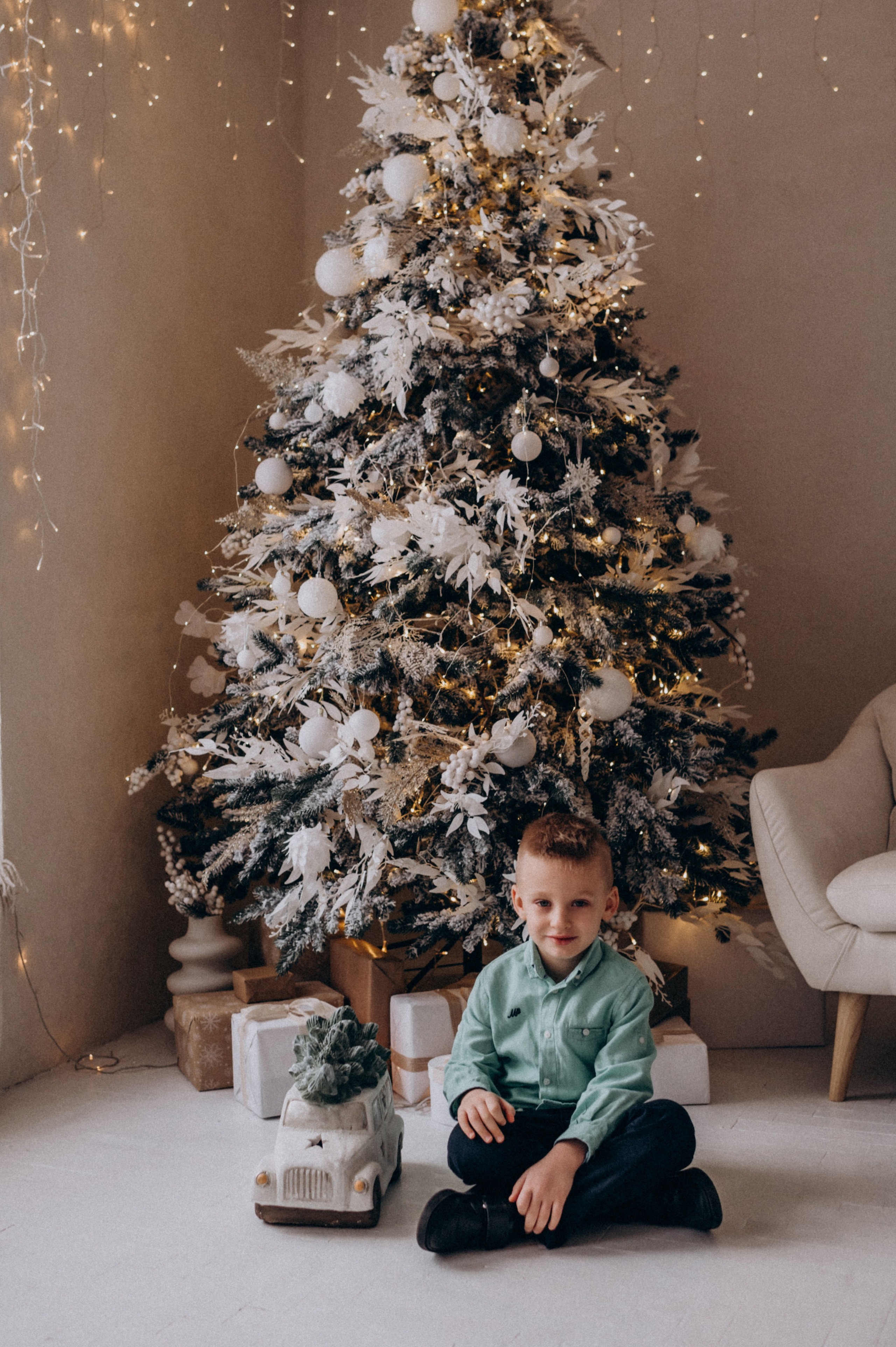 Фотосесія групи дитячого садочку, фотосесія на віньєтки, зйомка дітей в студії. Сімейний, дитячий та індивідуальний фотограф в м. Тернопіль, м. Львів