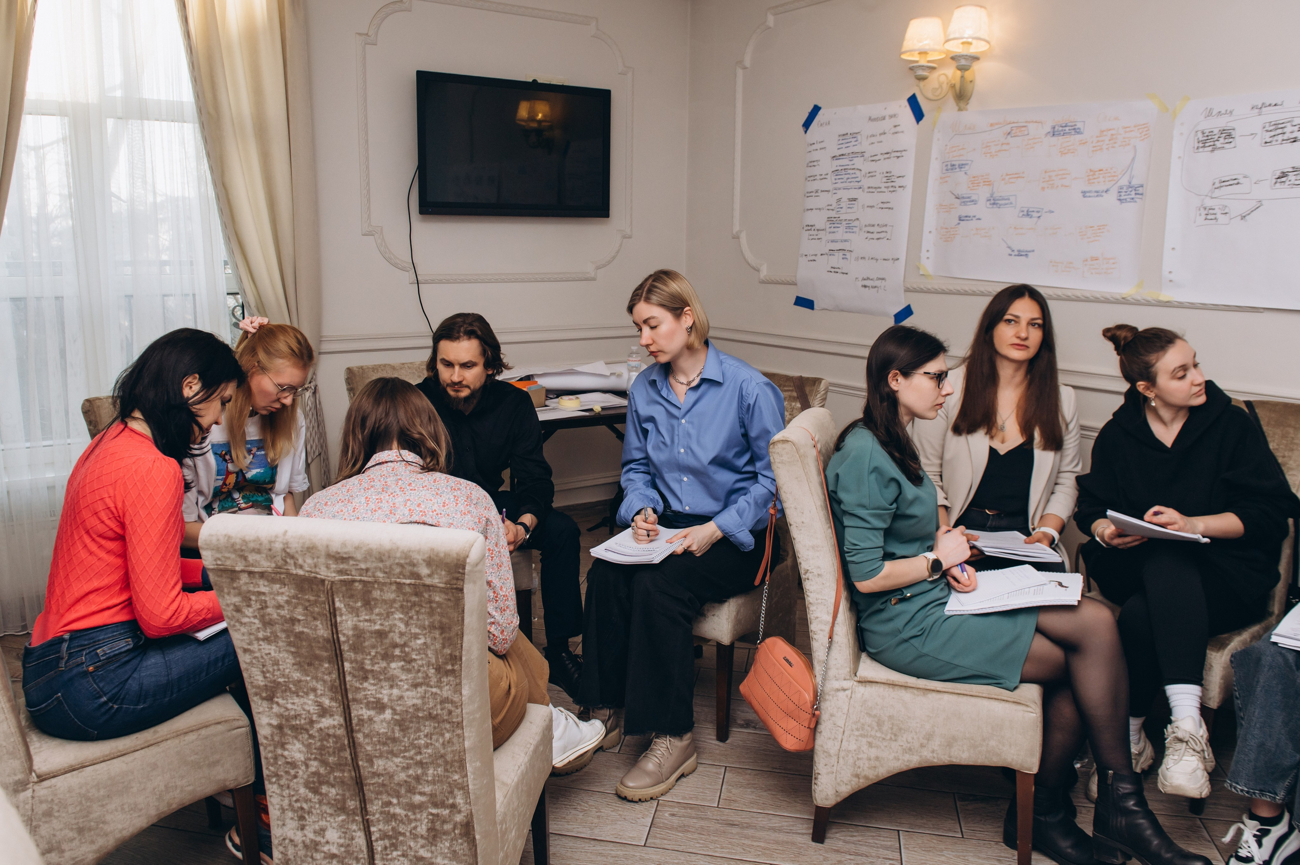 Репортажна фотосесія Тернопіль, репортажна зйомка заходу Тернопіль, зйомка конференцій, майстер-класів, тренінгів Тернопіль. Сімейний, дитячий та індивідуальний фотограф в м. Тернопіль, м. Львів