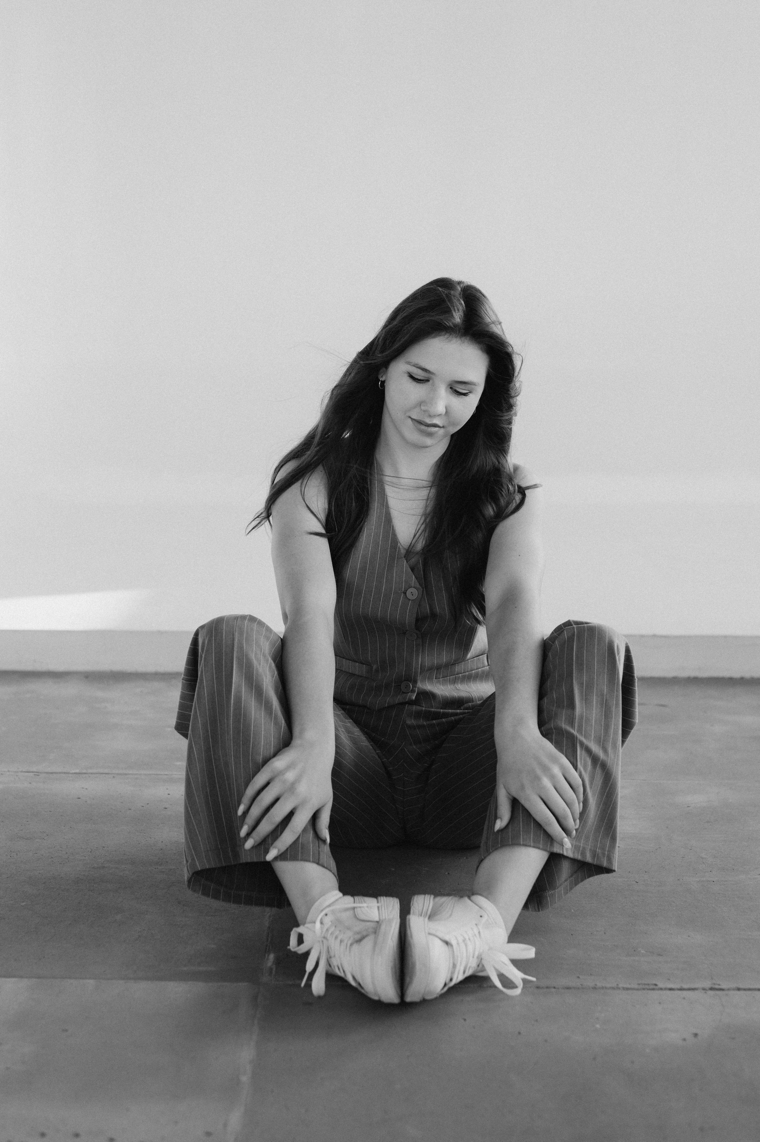 Фотосесія випускників, фотосесія на віньєтки Тернопіль, випускники Тернопіль, випуск 2025. Сімейний, дитячий та індивідуальний фотограф в м. Тернопіль, м. Львів