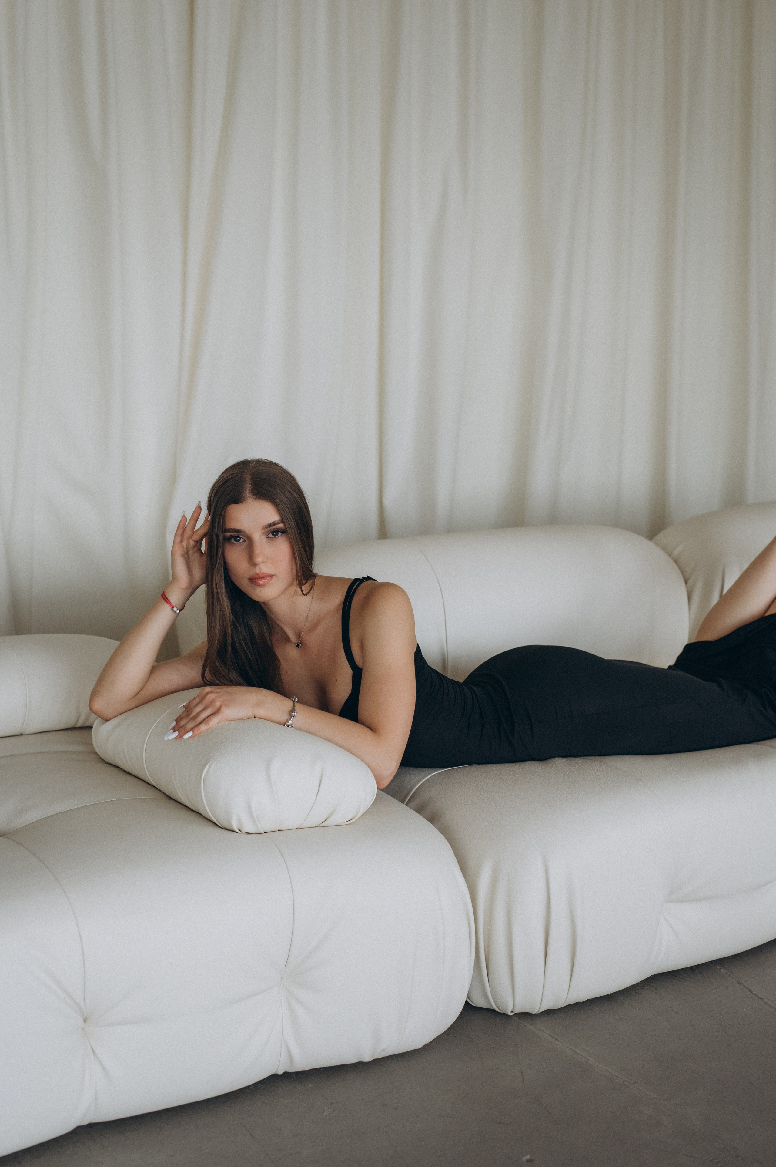 Портретна фотосесія, індивідуальна фотосесія Тернопіль, портретний фотограф Тернопіль, студійна фотосесія Тернопіль, фотосесія у студії. Сімейний, дитячий та індивідуальний фотограф в м. Тернопіль, м. Львів