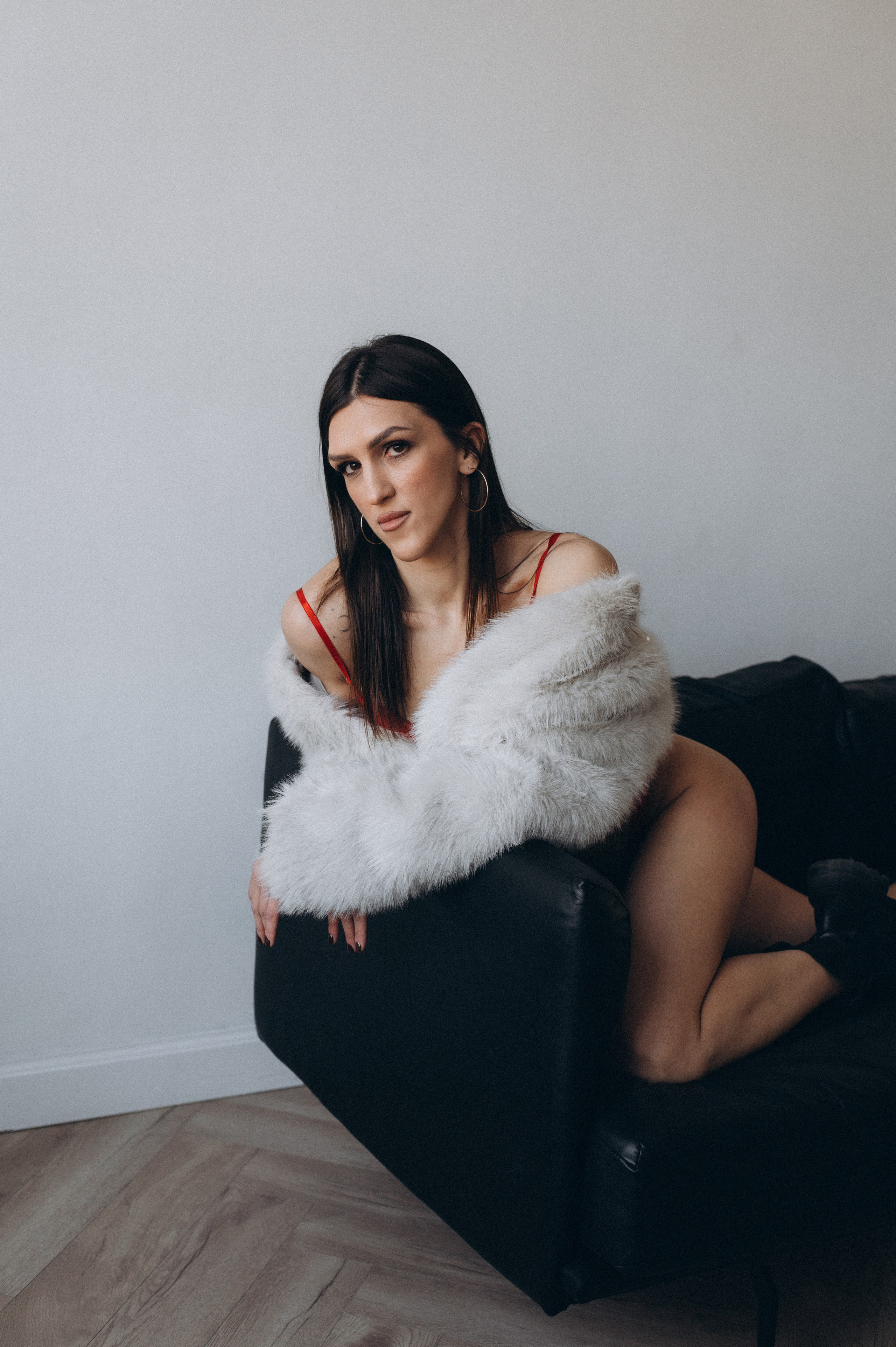 Індивідуальна фотосесія Тернопіль, студійна зйомка Львів, портретний фотограф Тернопіль. Сімейний, дитячий та індивідуальний фотограф в м. Тернопіль, м. Львів