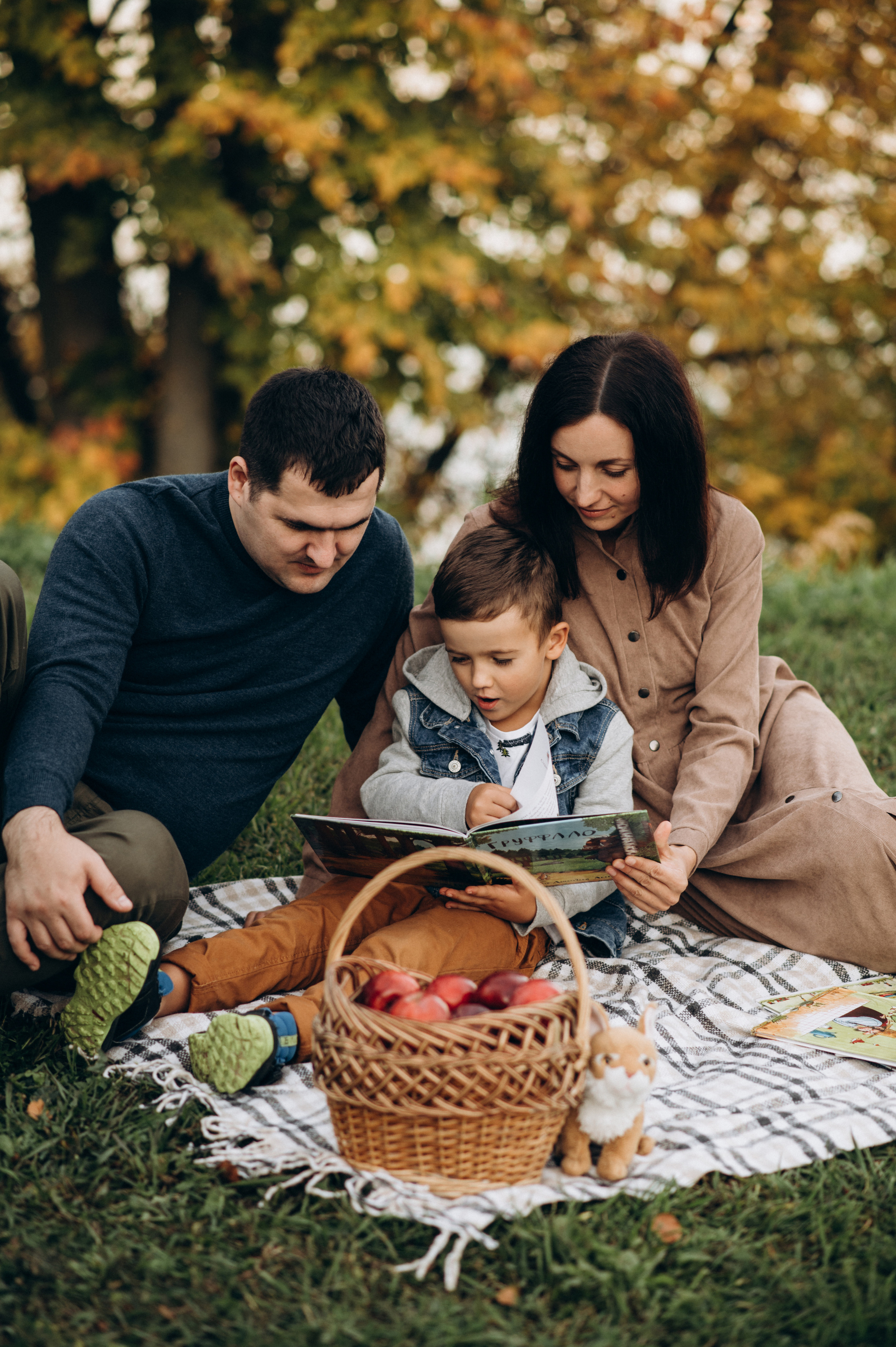 Сімейна фотосесія. Сімейний, дитячий та індивідуальний фотограф в м. Тернопіль, м. Львів