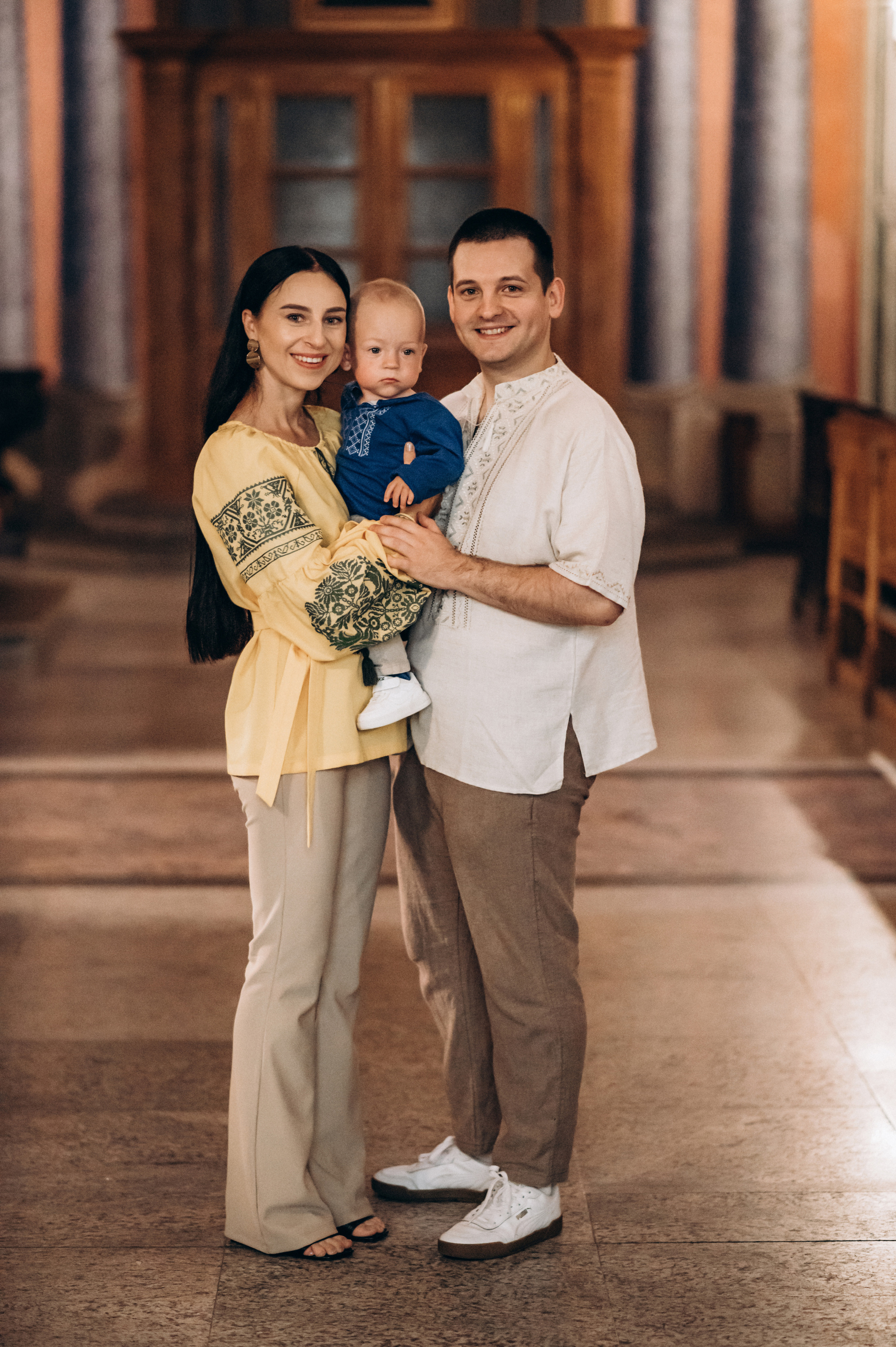 Хрещення Марка, Бернардинський монастир, Львів. Сімейний, дитячий та індивідуальний фотограф в м. Тернопіль, м. Львів