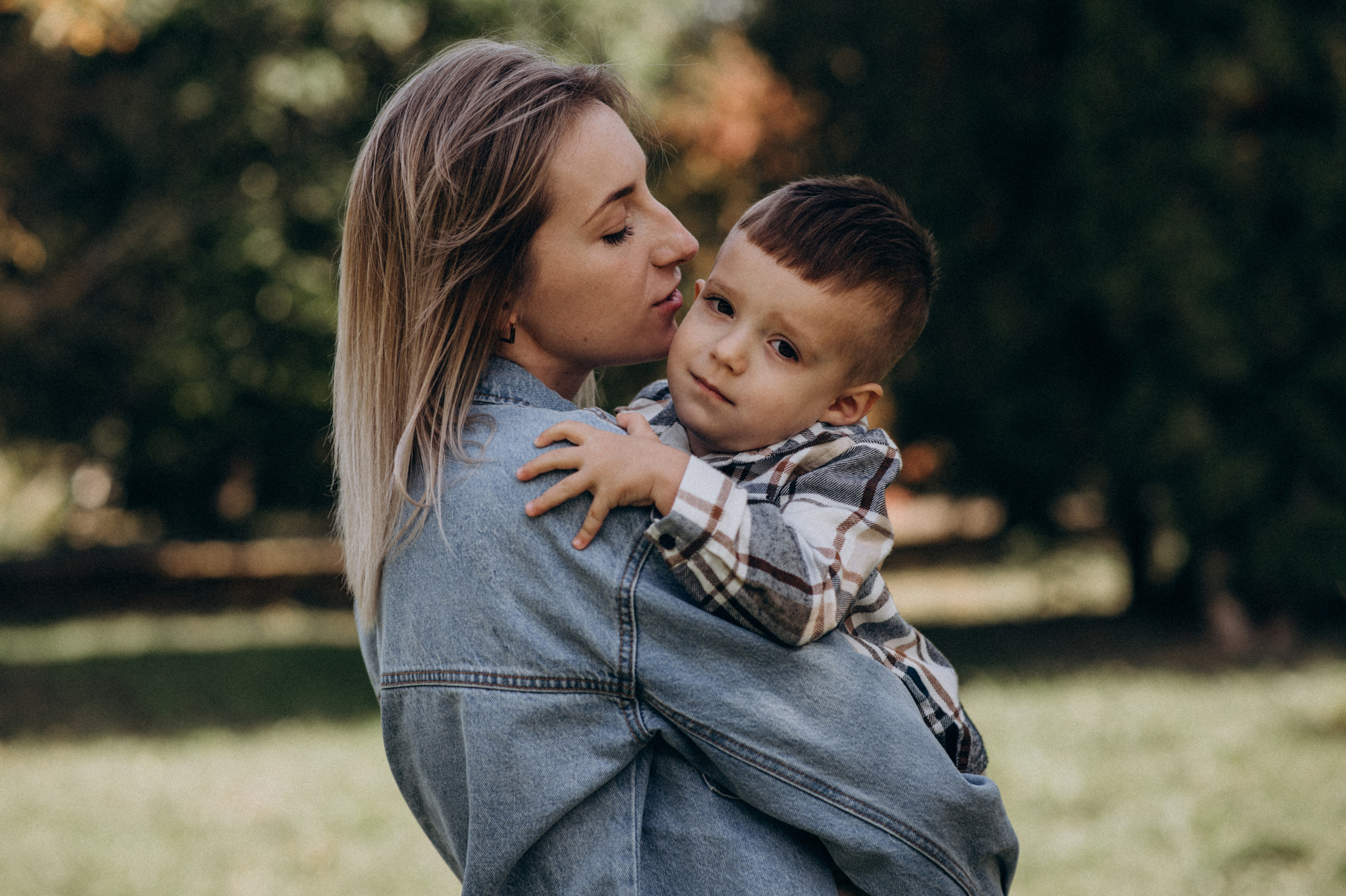 Сімейна дитяча фотосесія дня народження, cake smash. Сімейний, дитячий та індивідуальний фотограф в м. Тернопіль, м. Львів