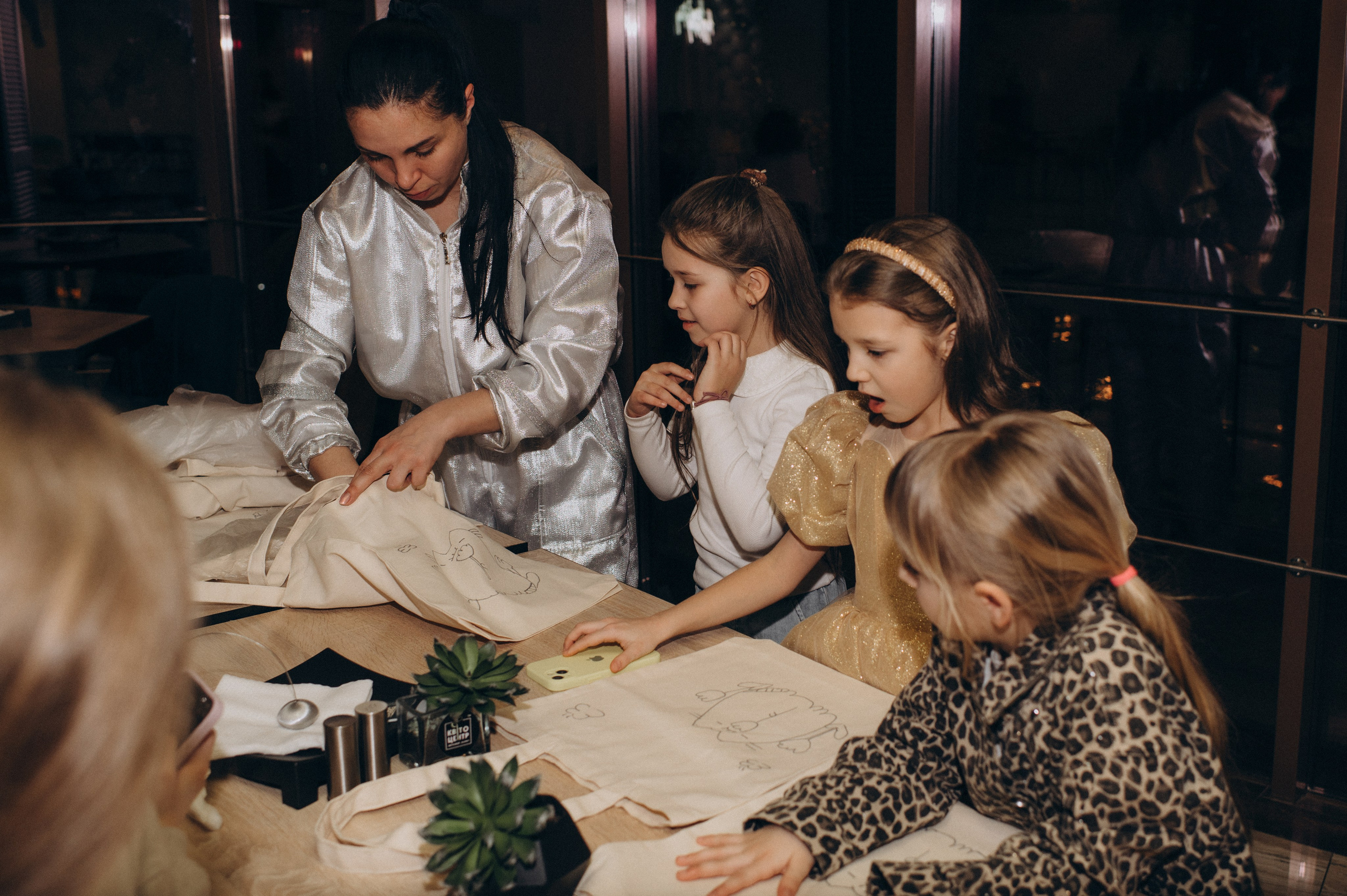 Фотосесія дня народження дитини, зйомка дитячого дня народження, фотосесія дитячого дня народження Тернопіль. Сімейний, дитячий та індивідуальний фотограф в м. Тернопіль, м. Львів