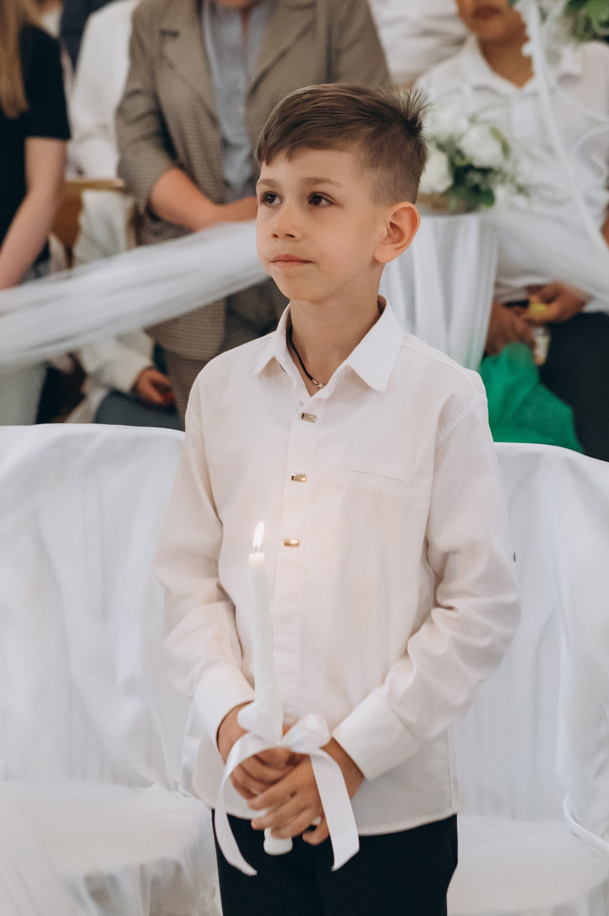 Фотосесія Причастя Тернопіль, зйомка Причастя, фотограф на Причастя Тернопіль, Причастя Львів, церква Петра і Павла. Сімейний, дитячий та індивідуальний фотограф в м. Тернопіль, м. Львів