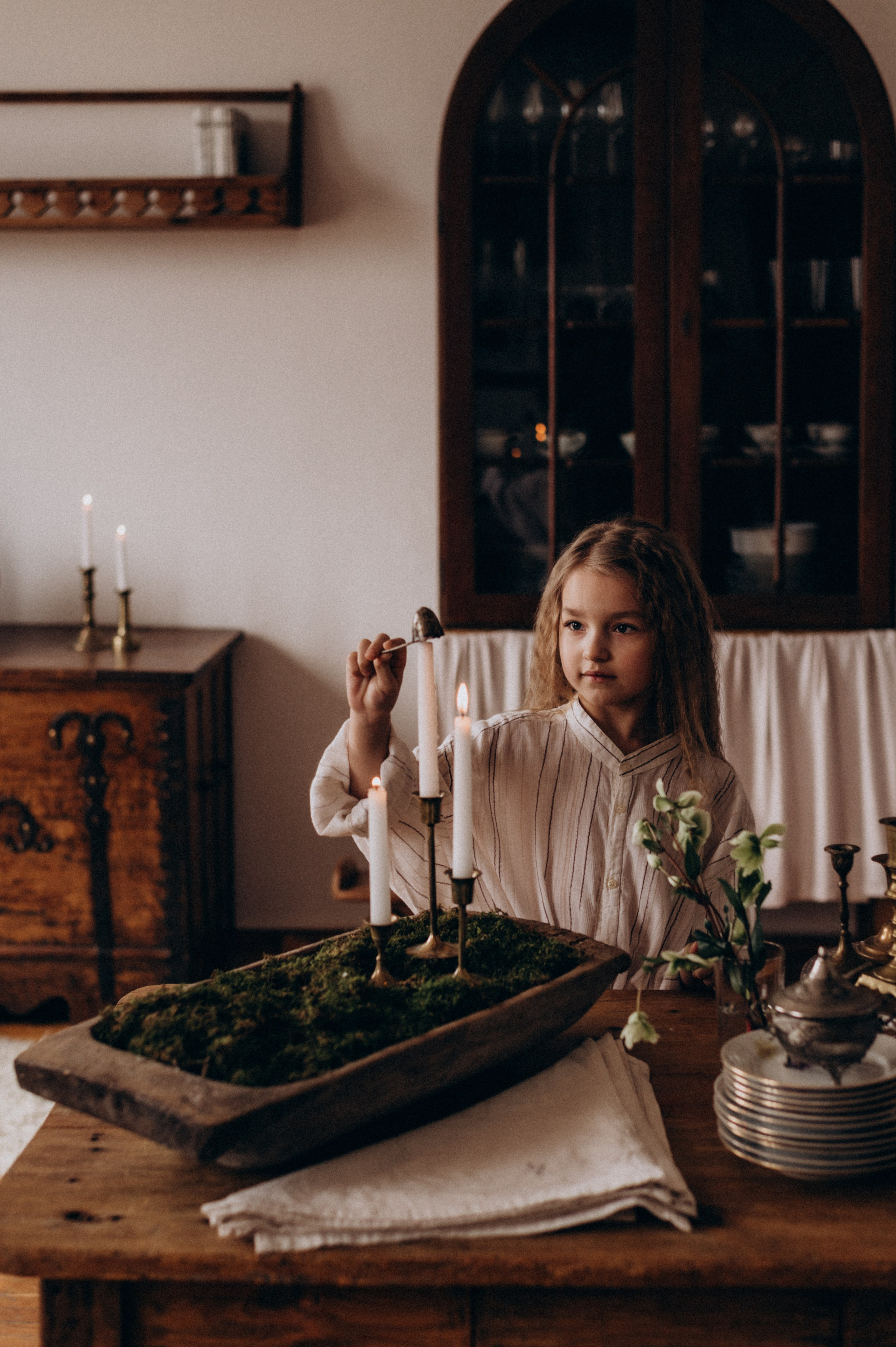 Сімейна фотосесія мами і донечок, зйомка Тернопіль Львів етностиль. Сімейний, дитячий та індивідуальний фотограф в м. Тернопіль, м. Львів