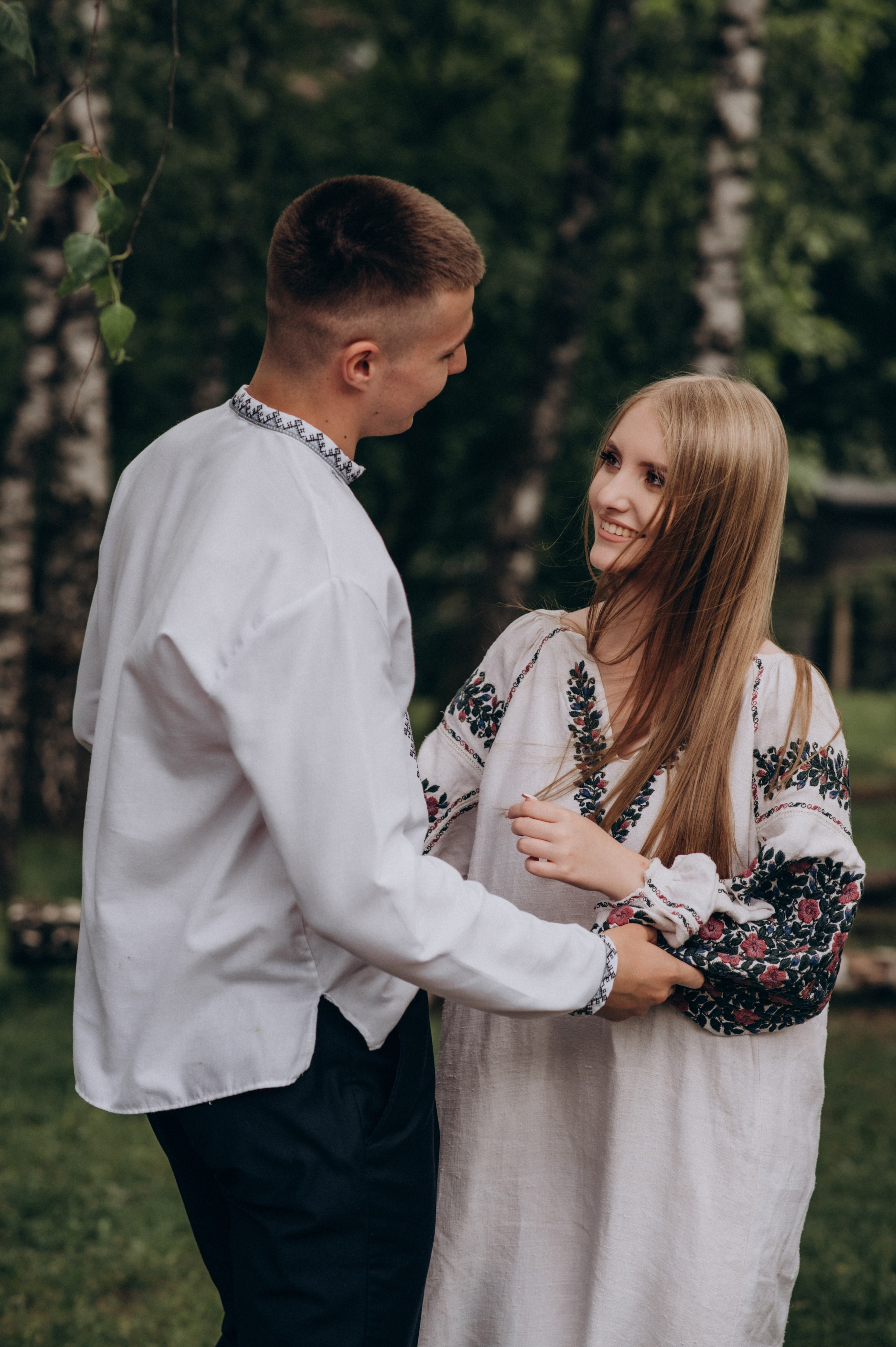 Фотосесія останнього дзвоника, фотосесія випускників Тернопіль, випускний 2024. Сімейний, дитячий та індивідуальний фотограф в м. Тернопіль, м. Львів