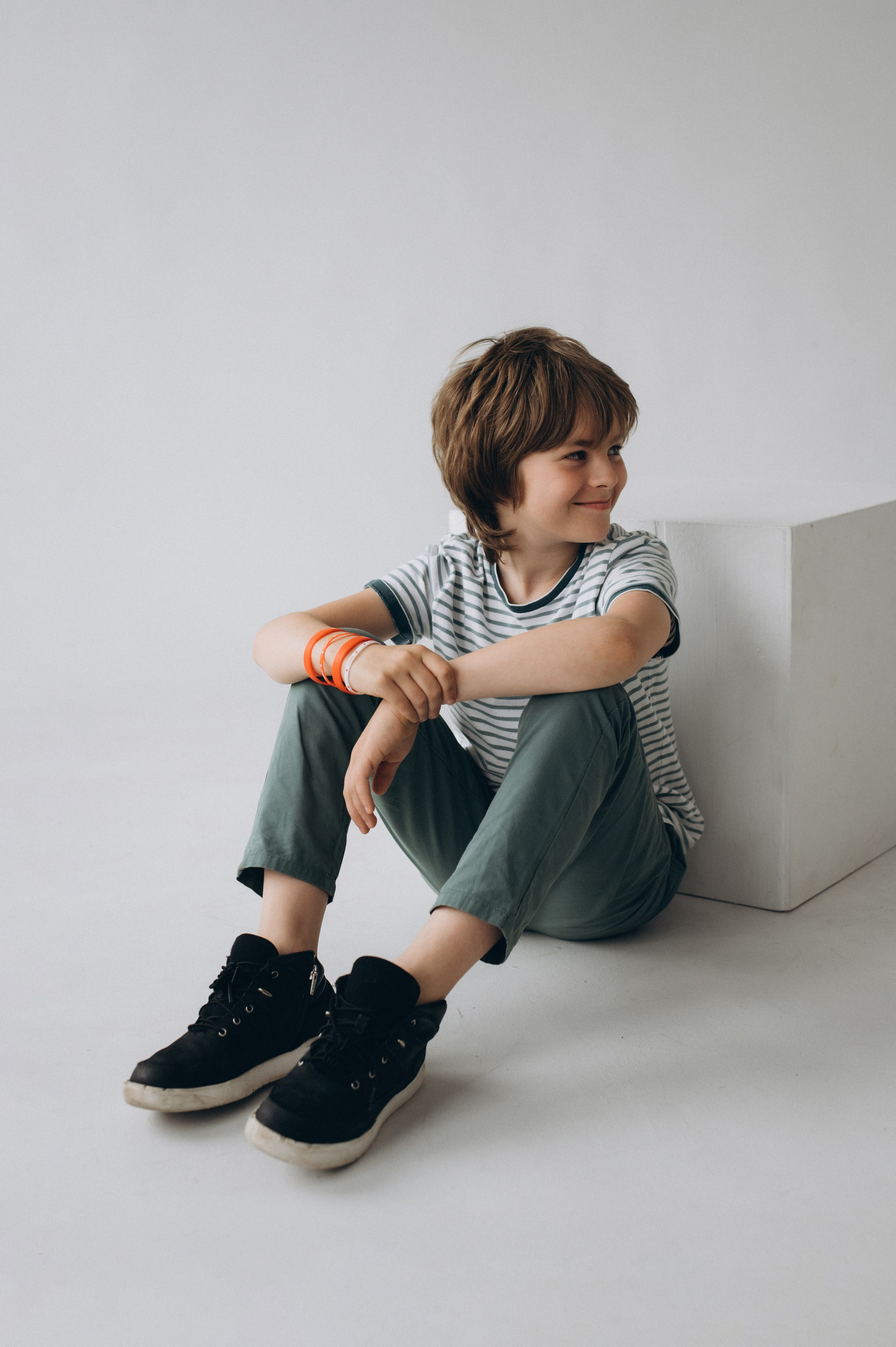 Шкільна фотосесія на віньєтки Тернопіль, фотосесія випускників Тернопіль, зйомка на віньєтки, шкільні фотоальбоми Тернопіль. Сімейний, дитячий та індивідуальний фотограф в м. Тернопіль, м. Львів