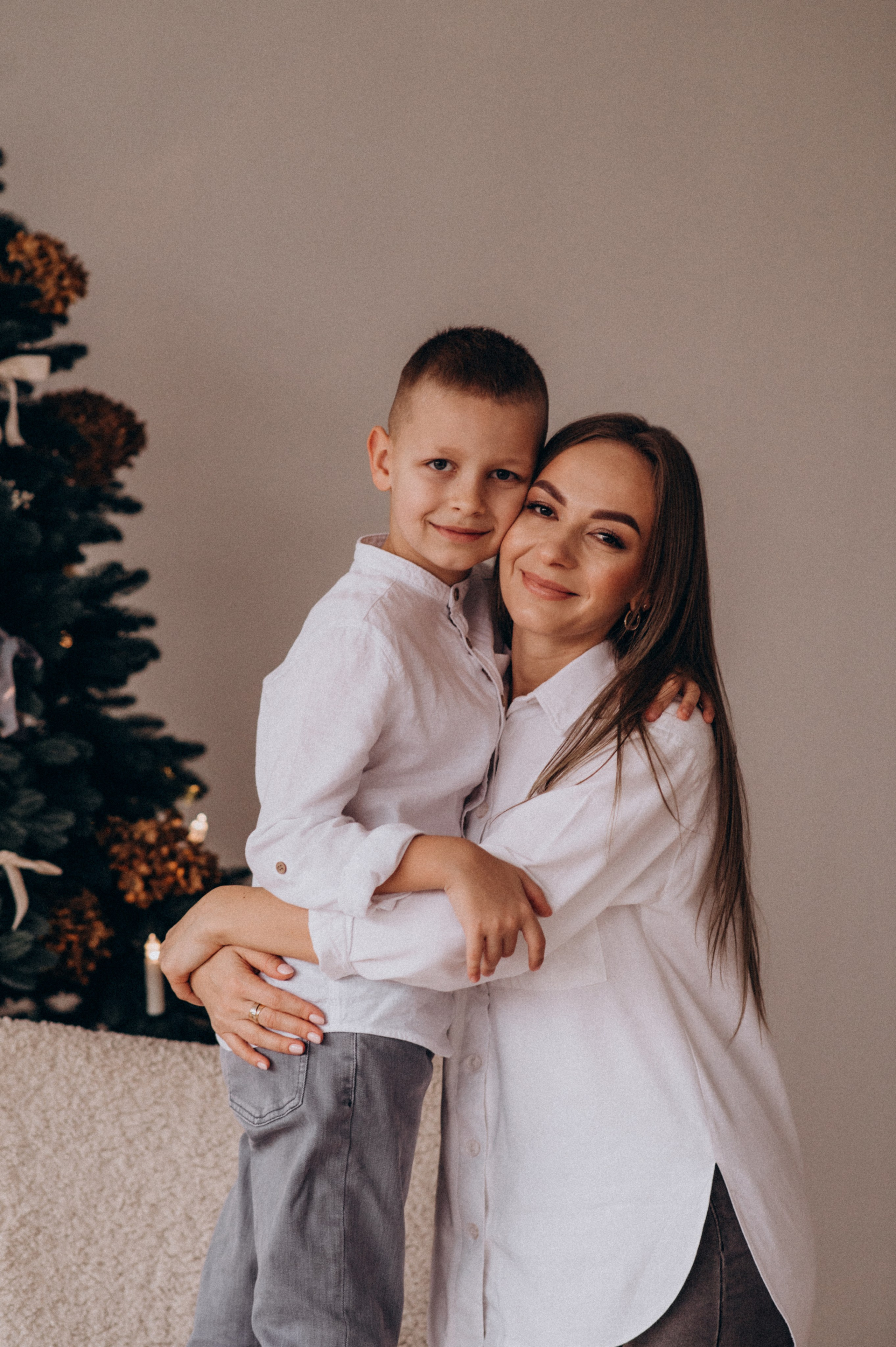 Фотосесія мама і син, сімейна фотосесія Тернопіль Львів. Сімейний, дитячий та індивідуальний фотограф в м. Тернопіль, м. Львів