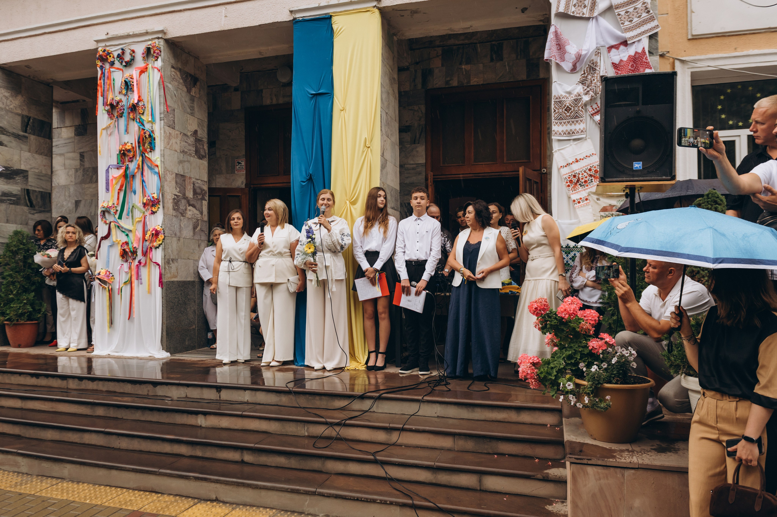 Перший дзвоник у Тернополі, фотосесія першокласників