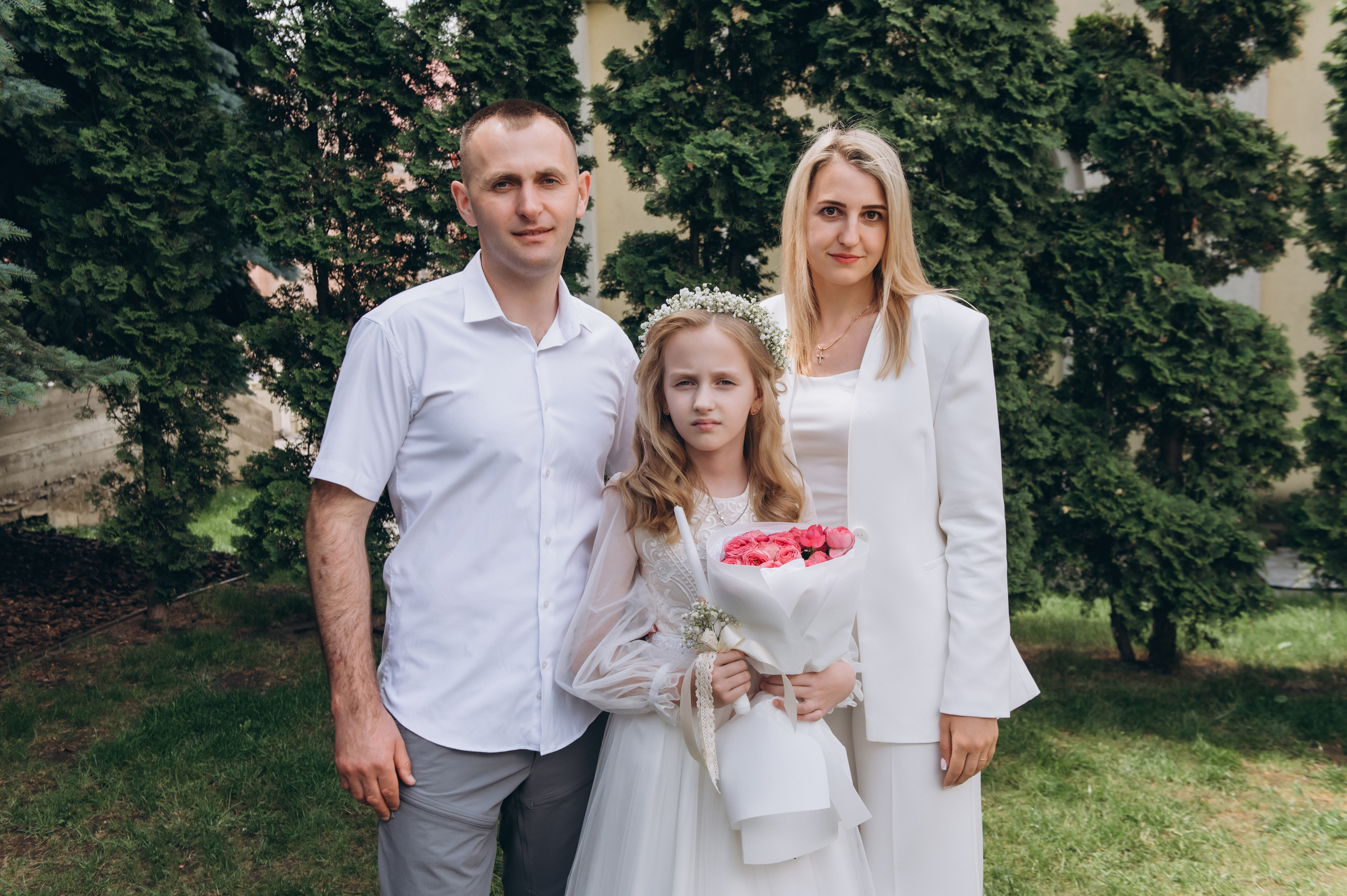 Фотосесія Першого Причастя Тернопіль, зйомка Першого Причастя Тернопіль, Церква Успіння Пресвятої Богородиці Причастя Тернопіль. Сімейний, дитячий та індивідуальний фотограф в м. Тернопіль, м. Львів