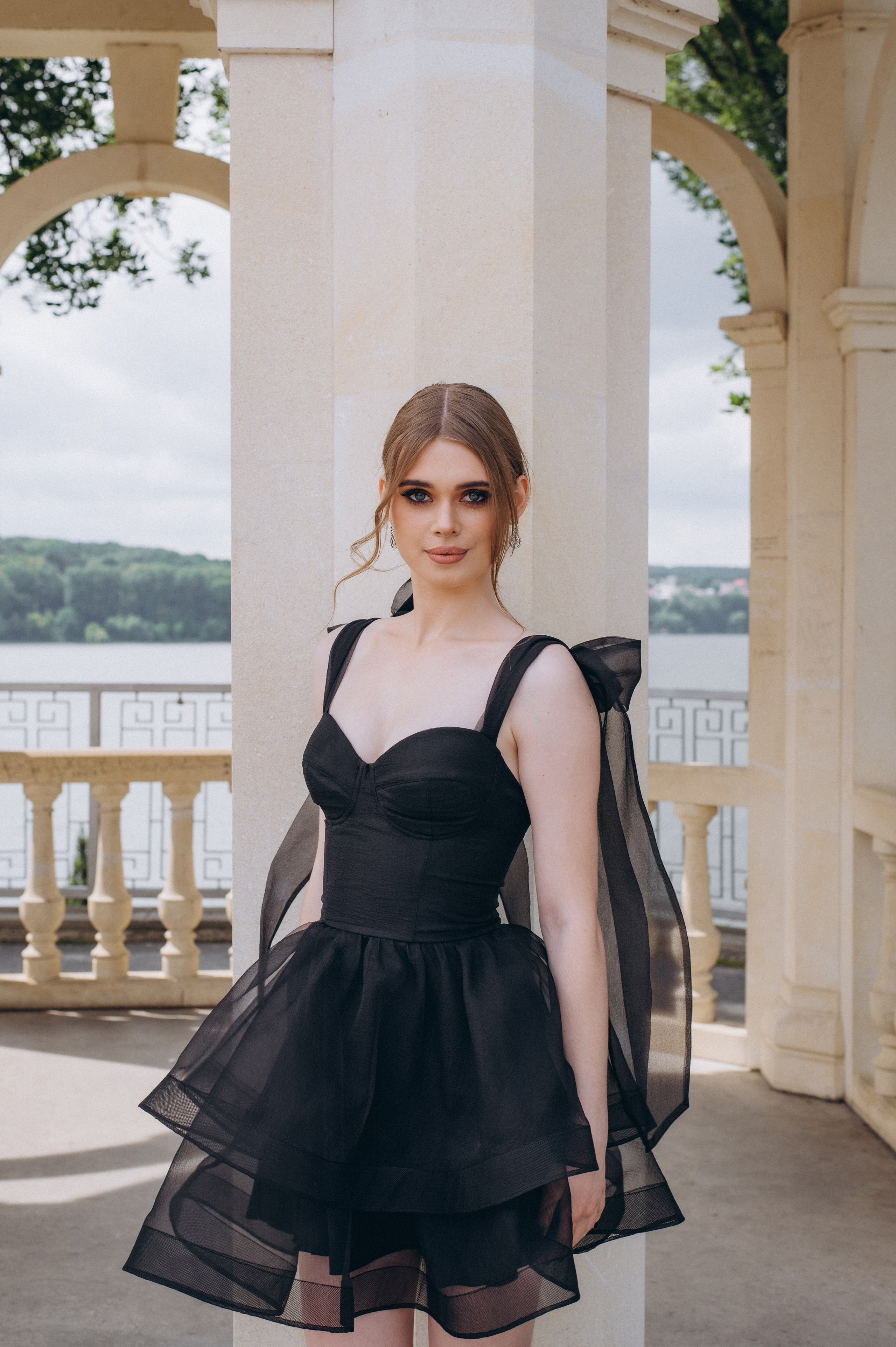 Випускники 2025, фотосесія випускного Тернопіль, фотосесія випускників Тернопіль, зйомка випускного, фотосесія випускного. Сімейний, дитячий та індивідуальний фотограф в м. Тернопіль, м. Львів