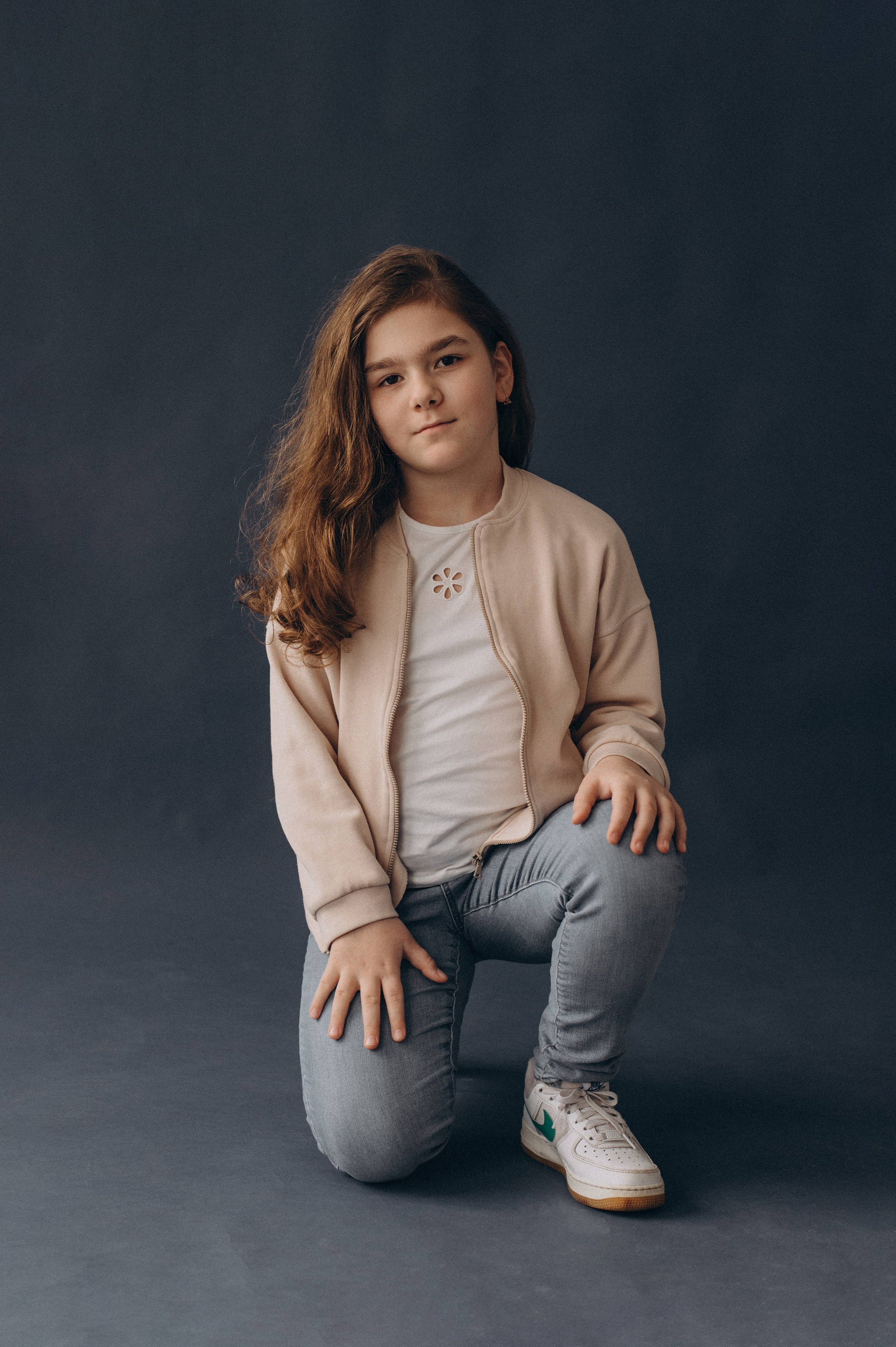 Шкільна фотосесія на віньєтки Тернопіль, шкільні альбоми, фотосесія випускників Тернопіль, випускний альбом, фотограф випускний Тернопіль. Сімейний, дитячий та індивідуальний фотограф в м. Тернопіль, м. Львів