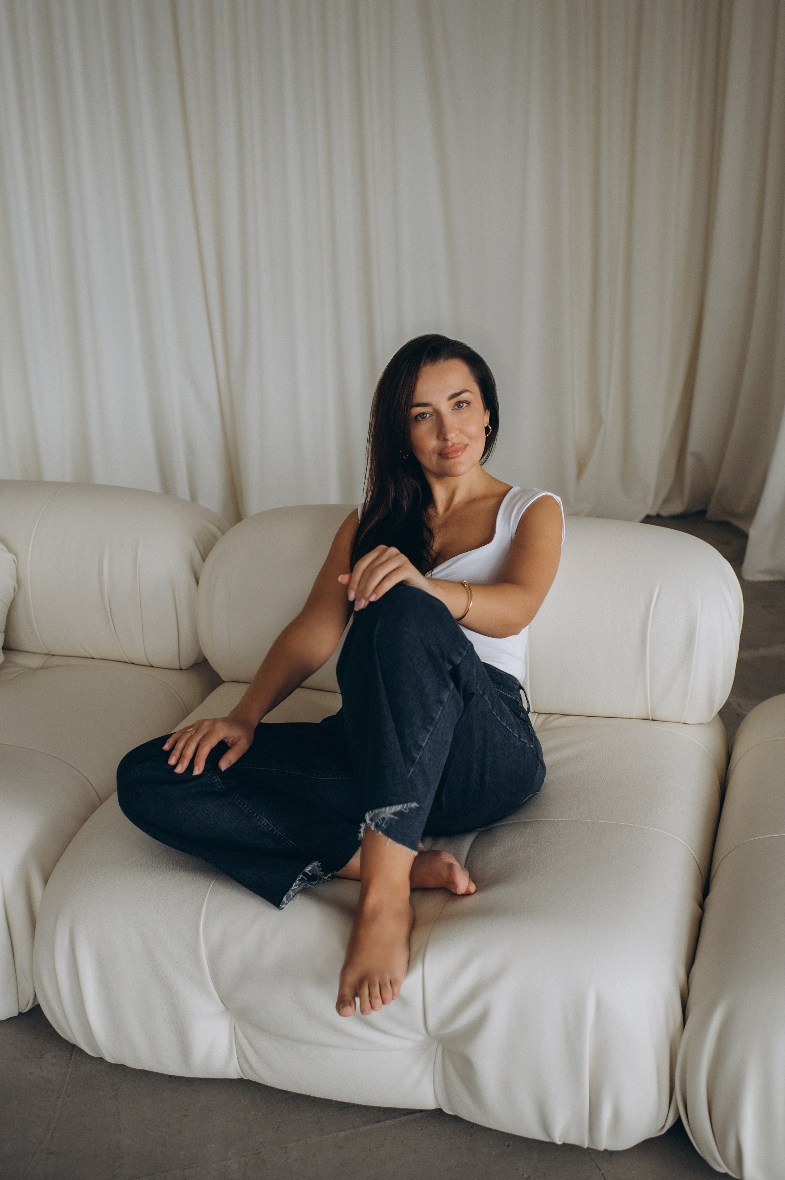 Портретна фотосесія Тернопіль, зйомка дівчат, контент фотосесія Тернопіль, зйомка контенту для інстаграм, індивідуальний фотограф Тернопіль. Сімейний, дитячий та індивідуальний фотограф в м. Тернопіль, м. Львів