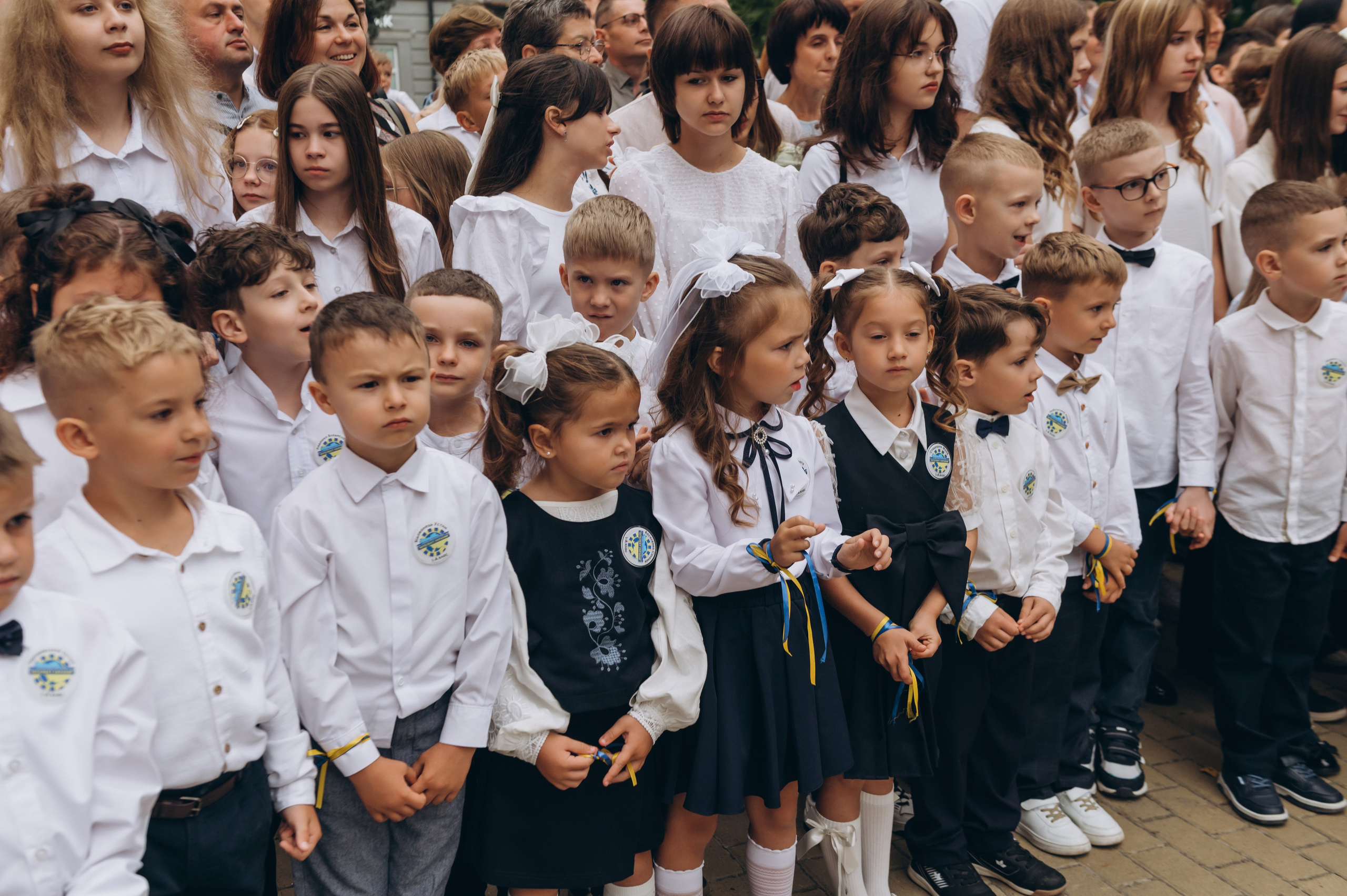 Перший дзвоник у Тернополі, фотосесія першокласників