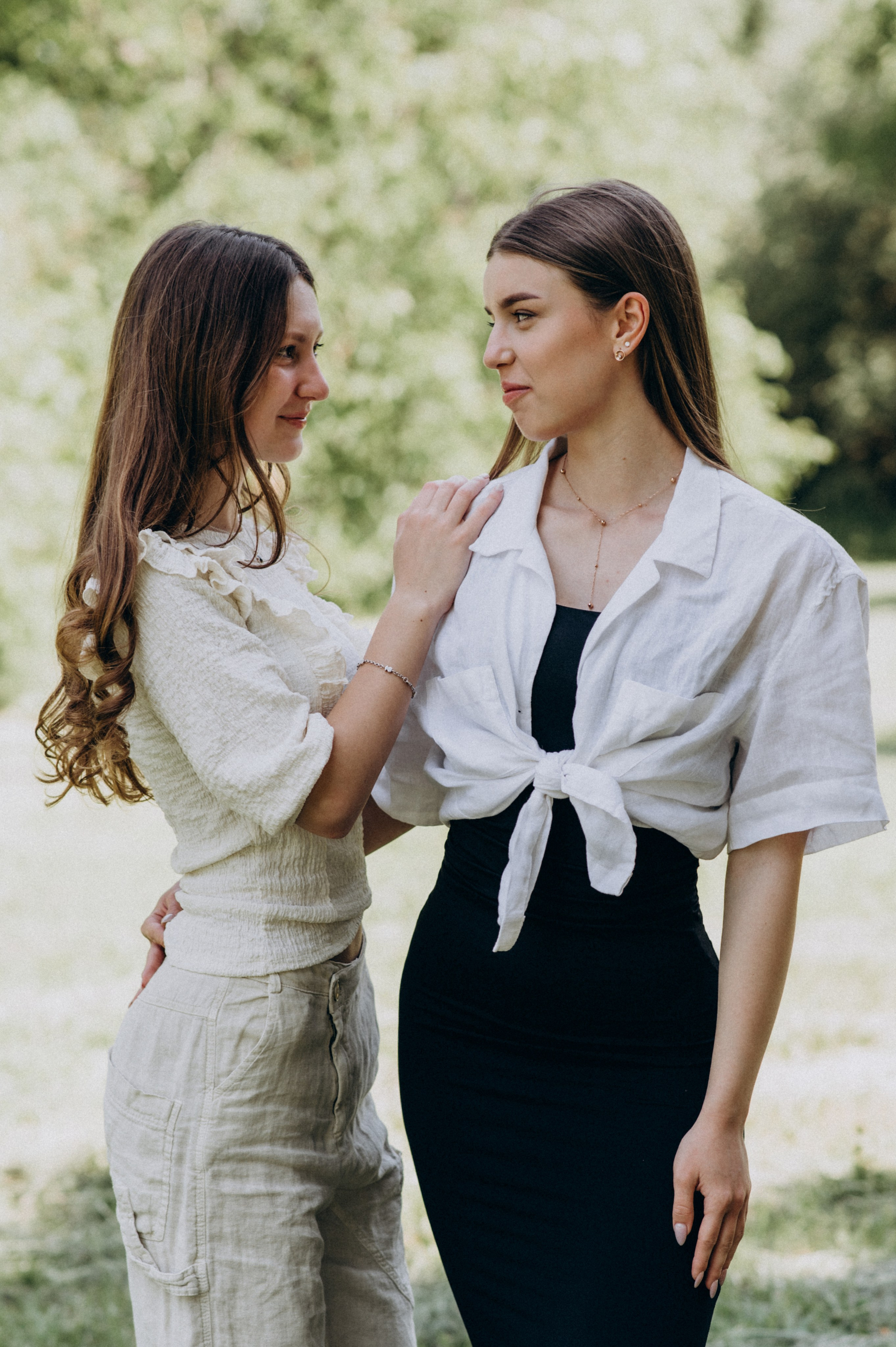 Фотосесія випускників, зйомка випускників Тернопіль Львів, випускні фотоальбоми Тернопіль, шкільні фотоальбоми Тернопіль. Сімейний, дитячий та індивідуальний фотограф в м. Тернопіль, м. Львів