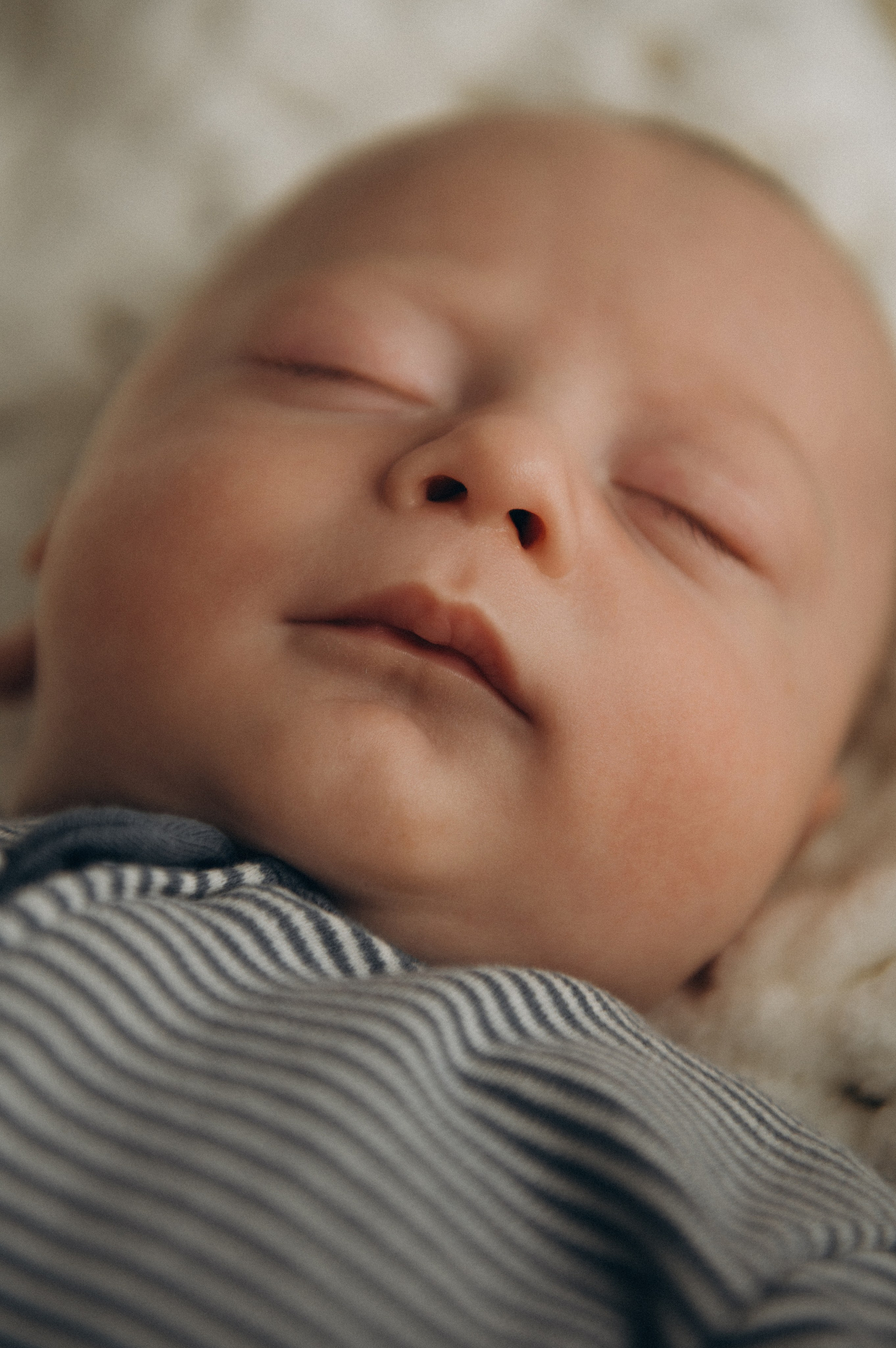 Сімейна фотосесія вдома Тернопіль, сімейний фотограф Львів Тернопіль, сімейна фотосесія Тернопіль, фотосесія двійні, зйомка близнюків. Сімейний, дитячий та індивідуальний фотограф в м. Тернопіль, м. Львів