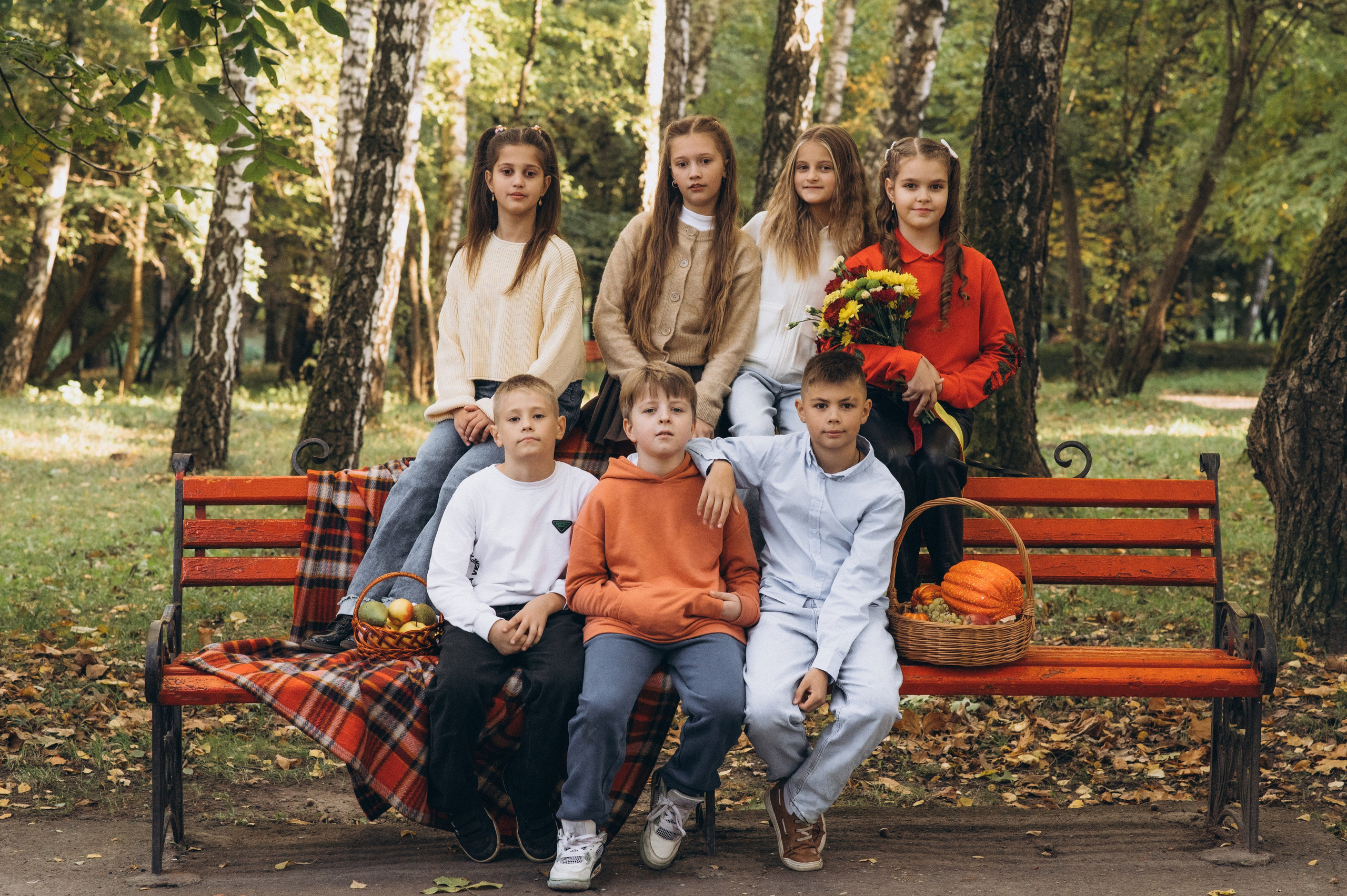 Шкільна фотосесія на віньєтки Тернопіль, шкільні альбоми, фотосесія випускників Тернопіль, випускний альбом, фотограф випускний Тернопіль. Сімейний, дитячий та індивідуальний фотограф в м. Тернопіль, м. Львів