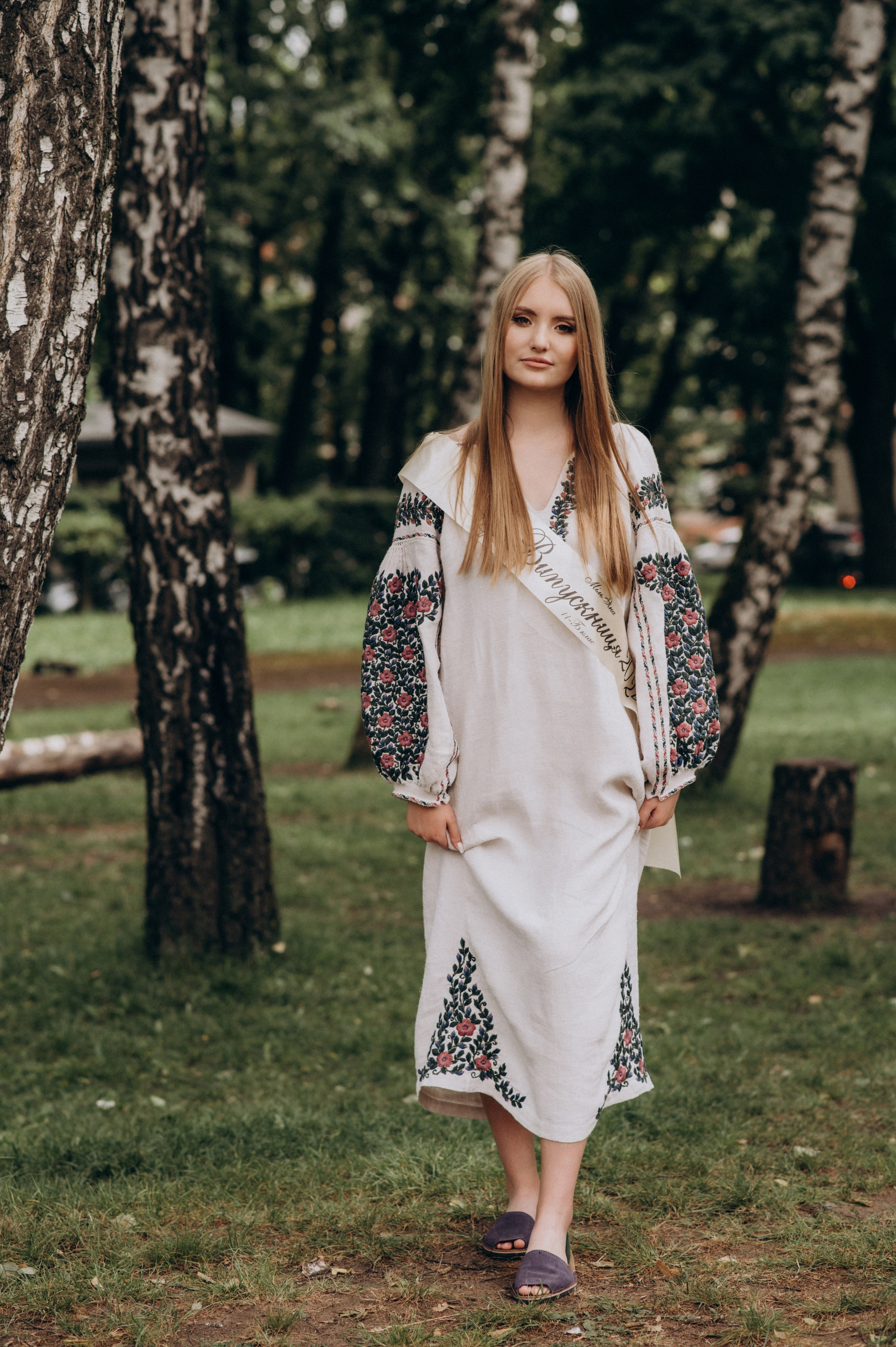 Фотосесія останнього дзвоника, фотосесія випускників Тернопіль, випускний 2024. Сімейний, дитячий та індивідуальний фотограф в м. Тернопіль, м. Львів