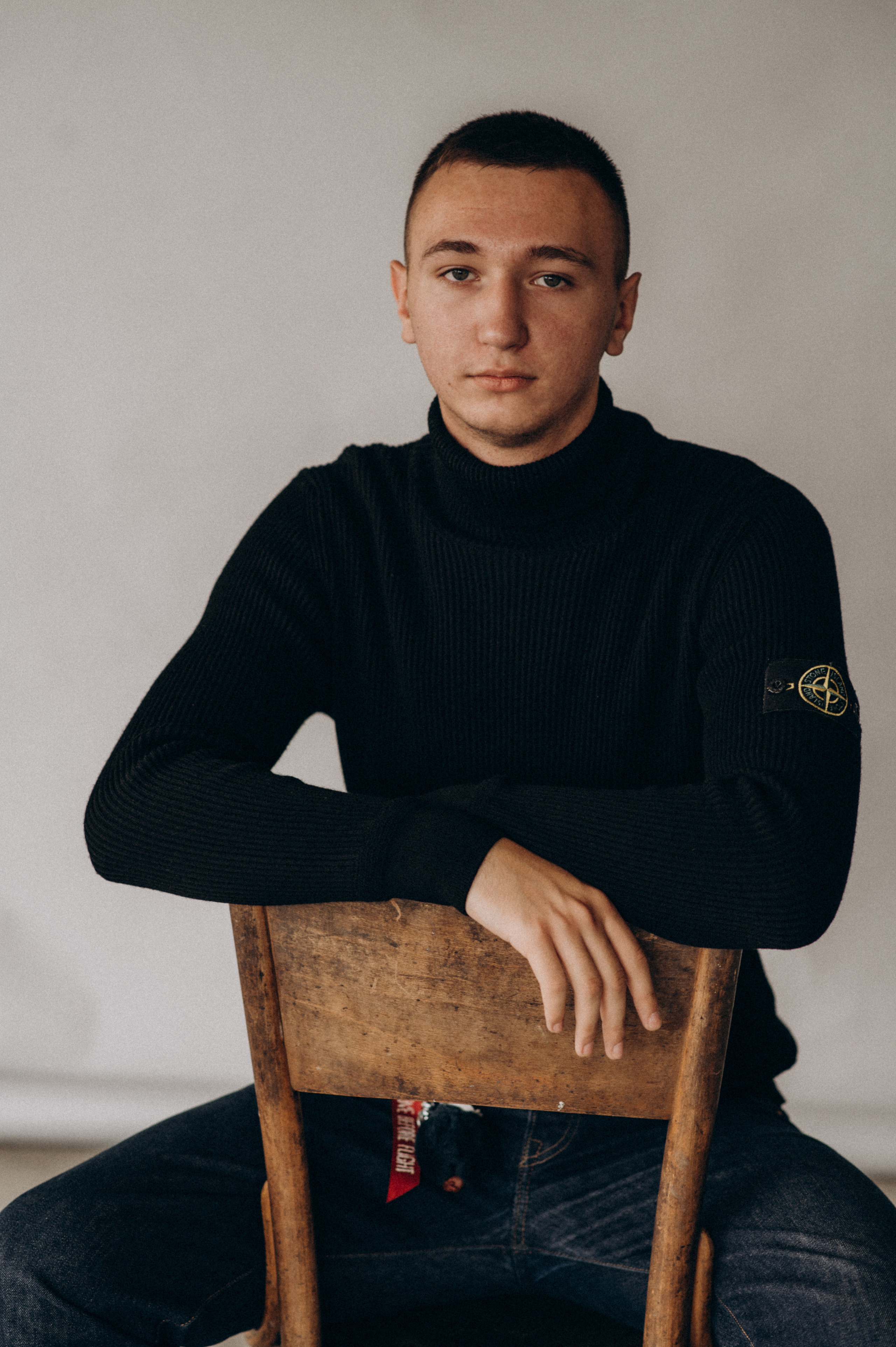 Фотосесія на віньєтки, фотосесія випускників, шкільна фотосесія. Сімейний, дитячий та індивідуальний фотограф в м. Тернопіль, м. Львів