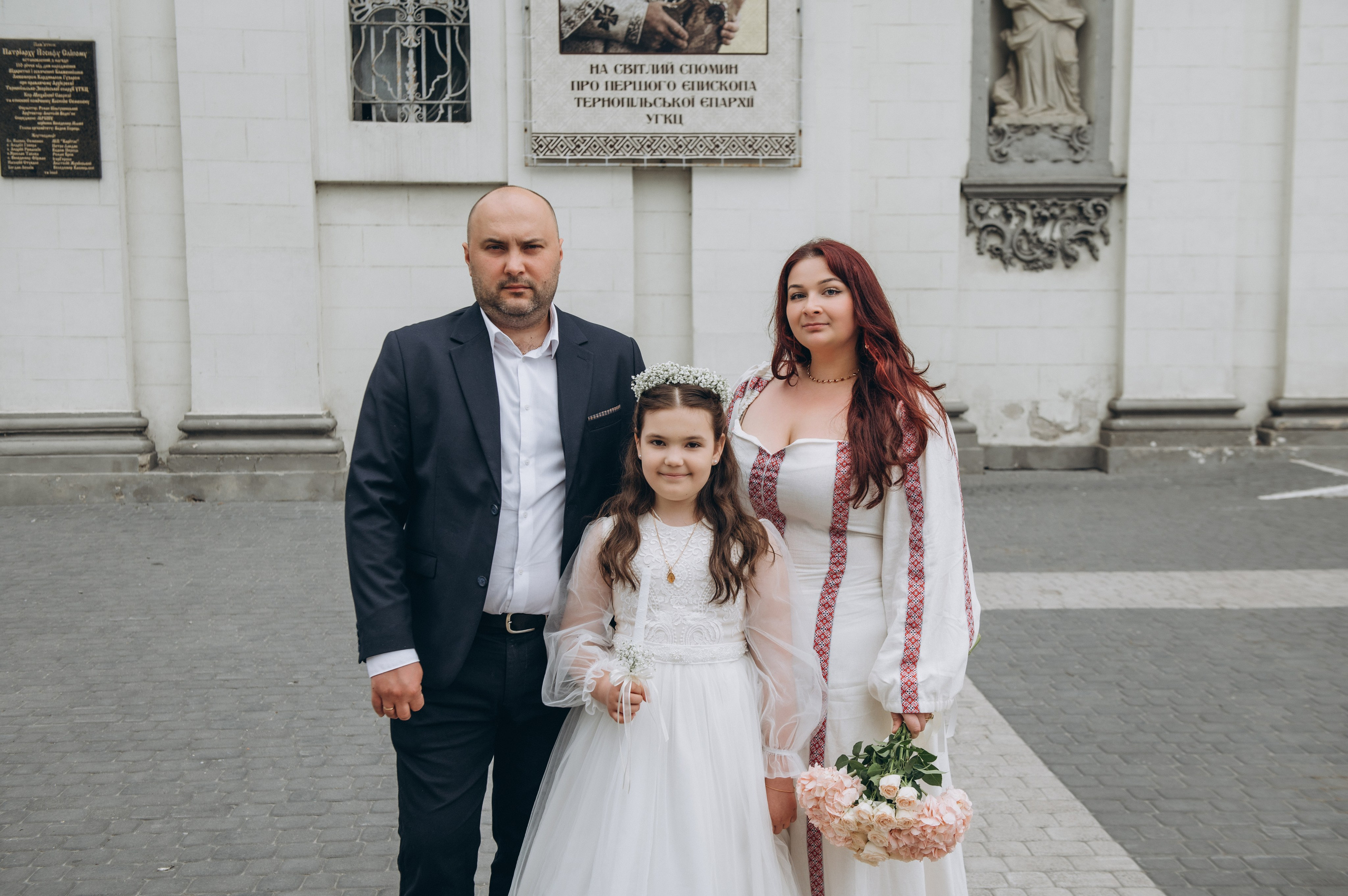 Фотосесія Першого Причастя Тернопіль, фотосесія Причастя Тернопіль, Таїнство Першого Причастя Тернопіль, Катедра Причастя Тернопіль. Сімейний, дитячий та індивідуальний фотограф в м. Тернопіль, м. Львів