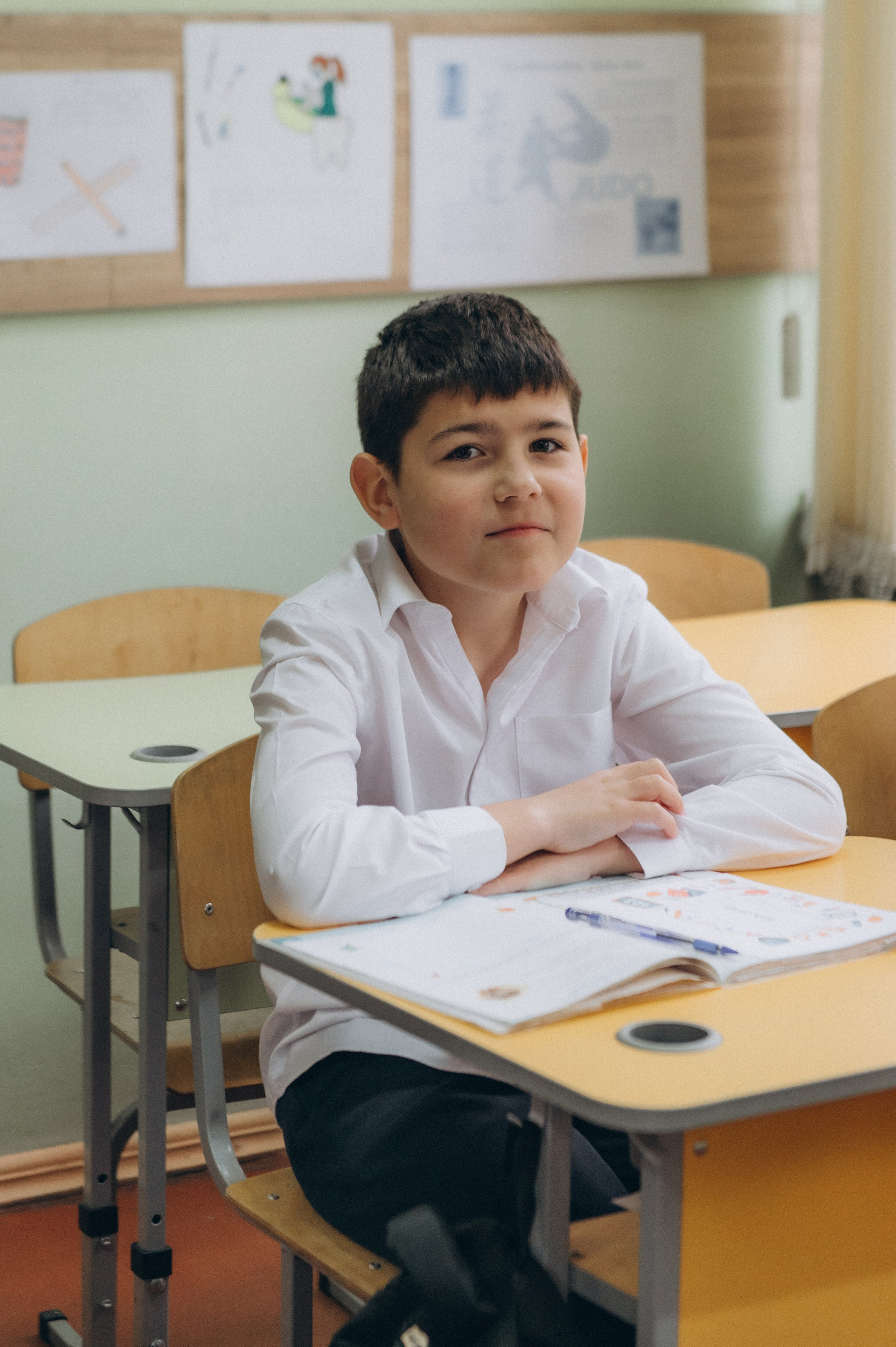 Шкільна фотосесія на віньєтки Тернопіль, фотосесія випускників Тернопіль, зйомка на віньєтки, шкільні фотоальбоми Тернопіль. Сімейний, дитячий та індивідуальний фотограф в м. Тернопіль, м. Львів