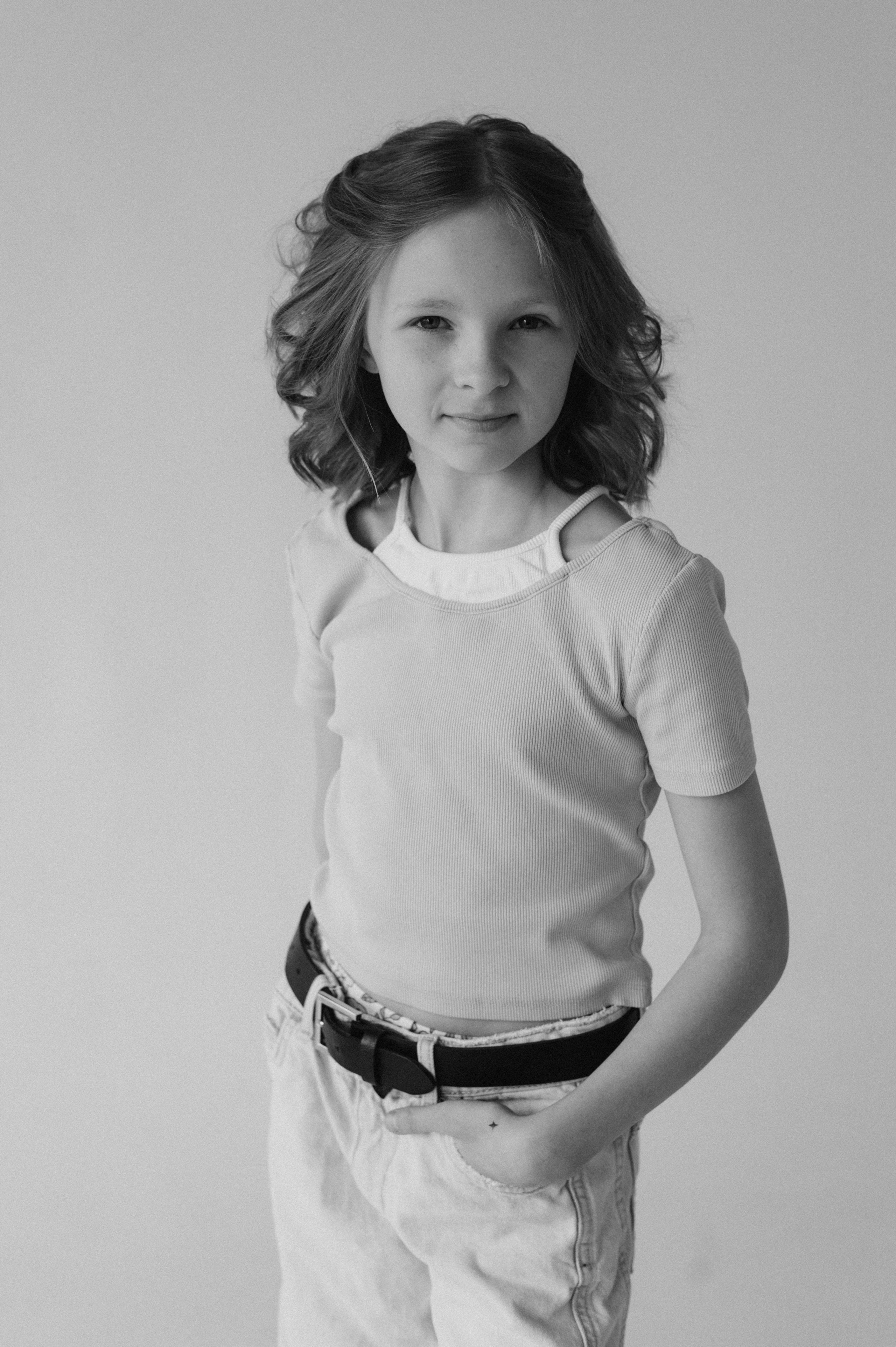 Шкільна фотосесія на віньєтки Тернопіль, фотосесія випускників Тернопіль, зйомка на віньєтки, шкільні фотоальбоми Тернопіль. Сімейний, дитячий та індивідуальний фотограф в м. Тернопіль, м. Львів