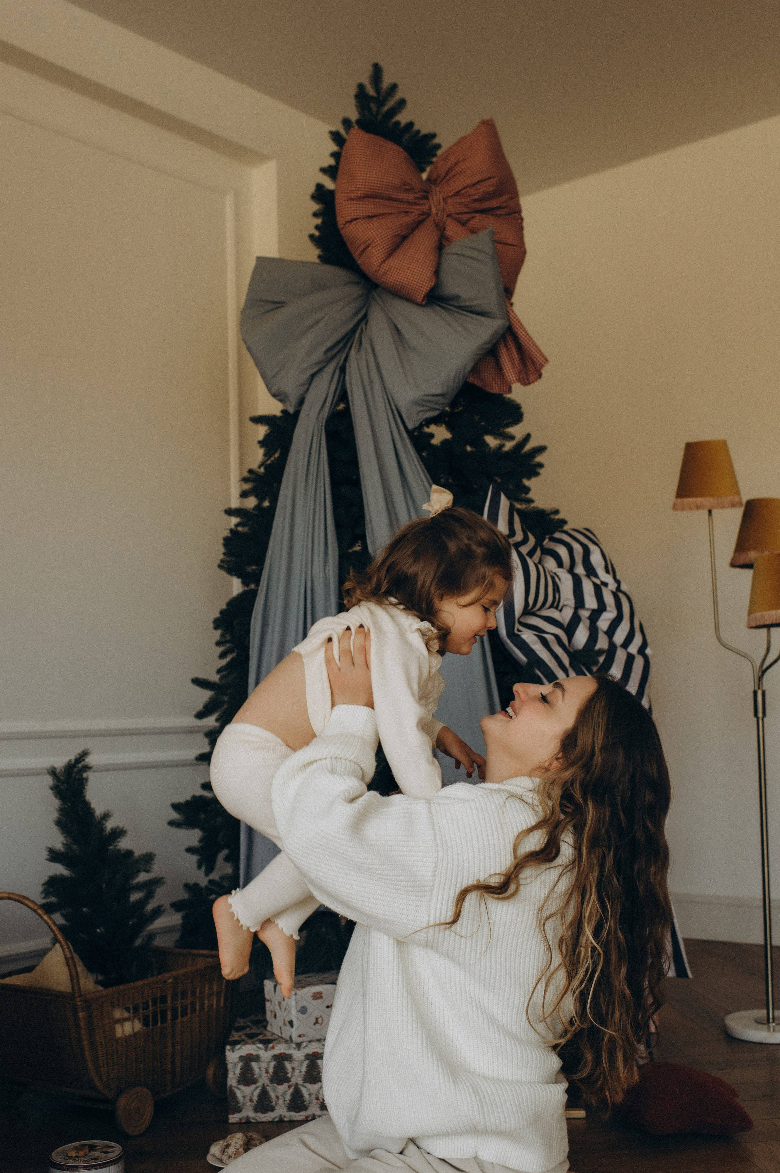 Фотосесія мами і донечки Тернопіль, сімейний фотограф Тернопіль, фотосесія мами і дитини Тернопіль, новорічна фотосесія Тернопіль. Сімейний, дитячий та індивідуальний фотограф в м. Тернопіль, м. Львів