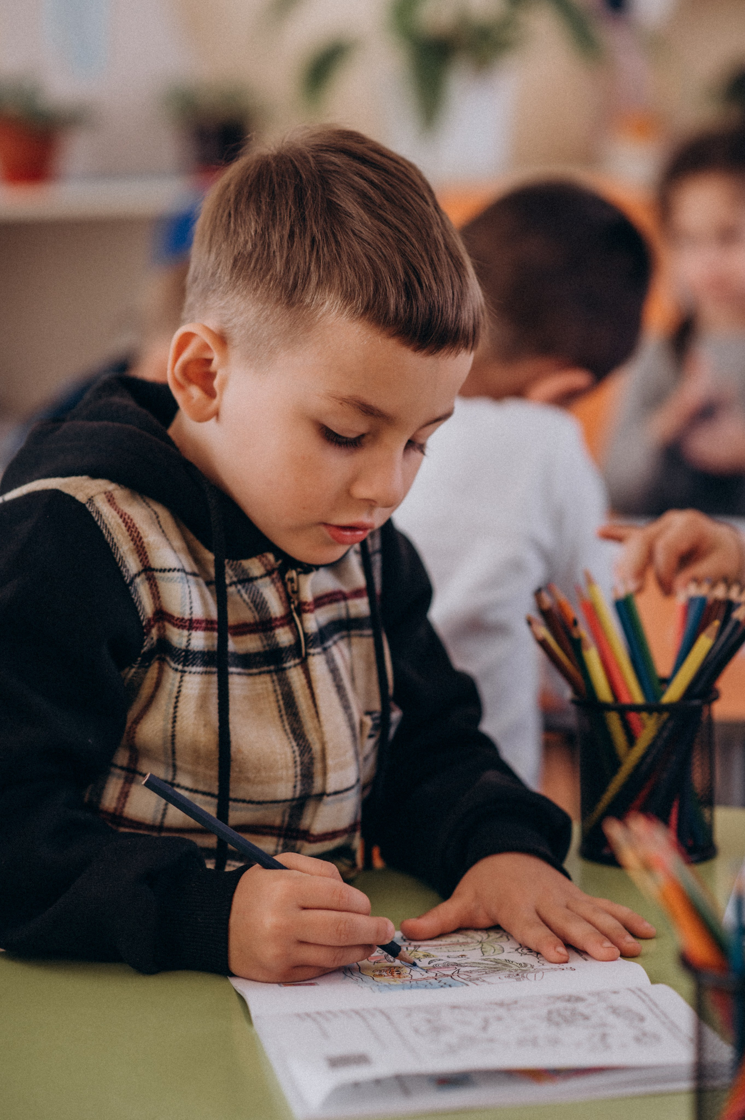 Фотосесія в дитячому садку, фотосесія на віньєтки, випускні фотоальбоми Тернопіль, шкільні фотоальбоми Тернопіль, зйомка випускного садочку. Сімейний, дитячий та індивідуальний фотограф в м. Тернопіль, м. Львів