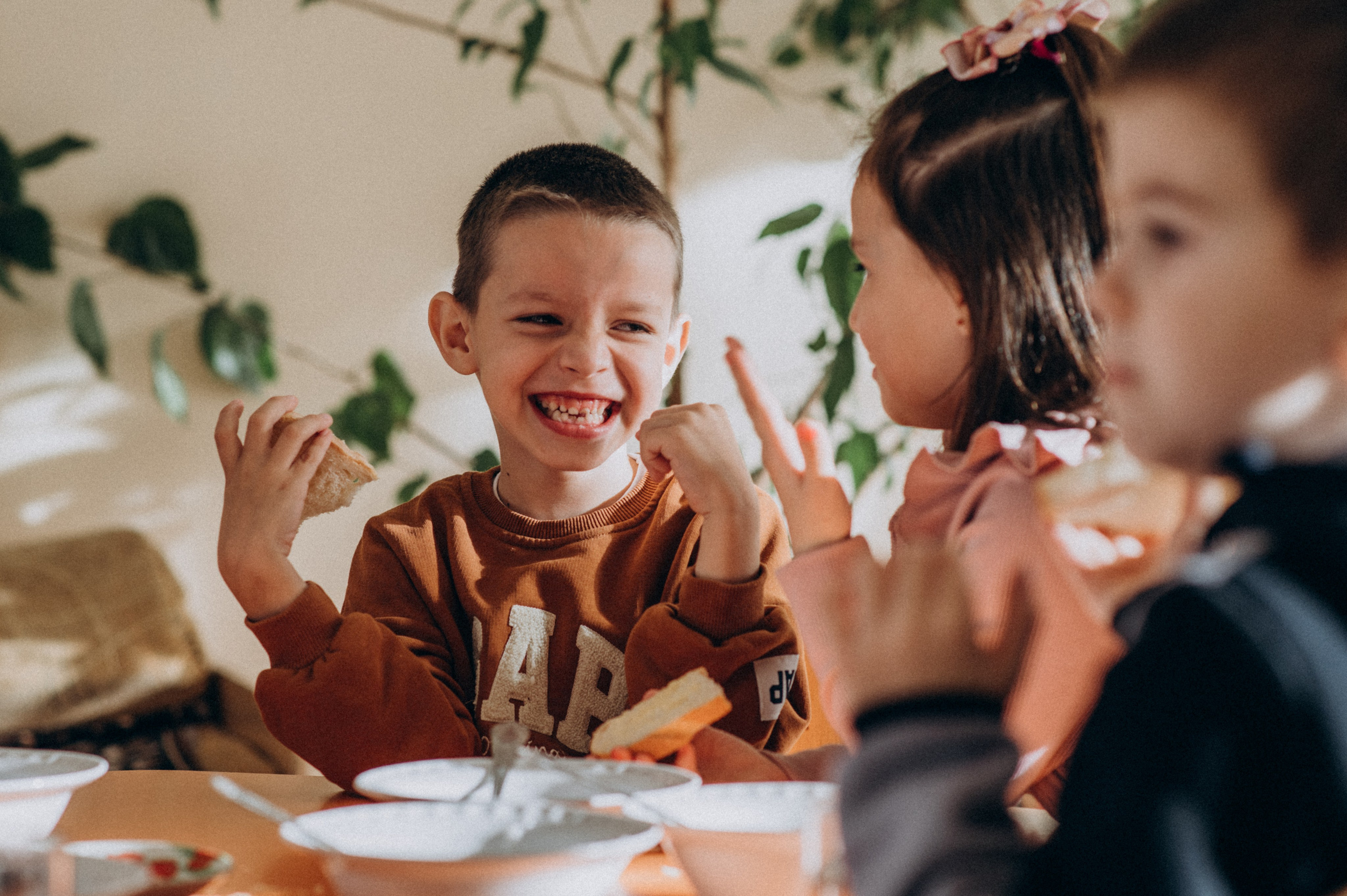 Фотосесія в дитячому садку, фотосесія на віньєтки, випускні фотоальбоми Тернопіль, шкільні фотоальбоми Тернопіль, зйомка випускного садочку. Сімейний, дитячий та індивідуальний фотограф в м. Тернопіль, м. Львів